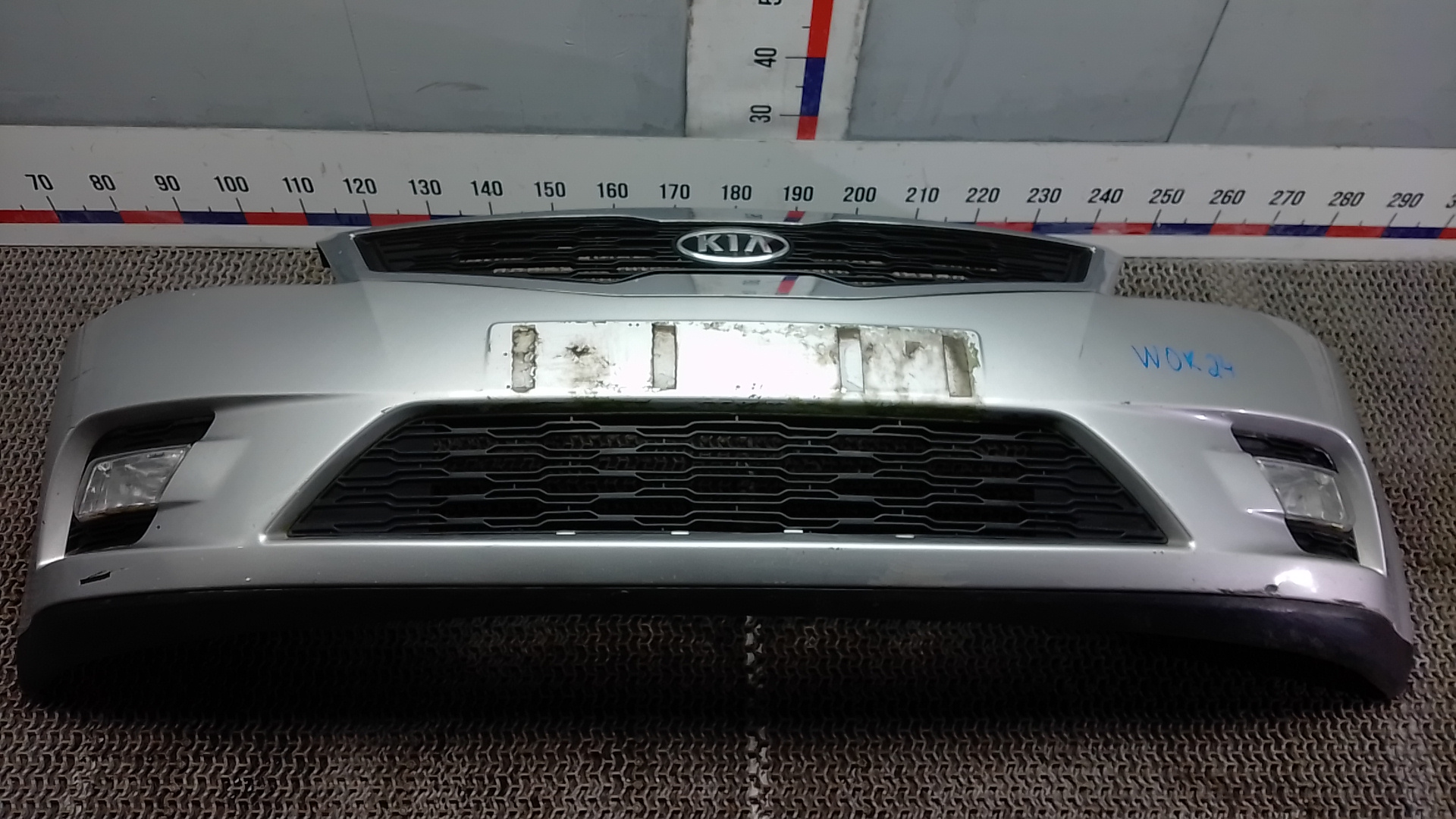 Бампер передний Kia Ceed 1
