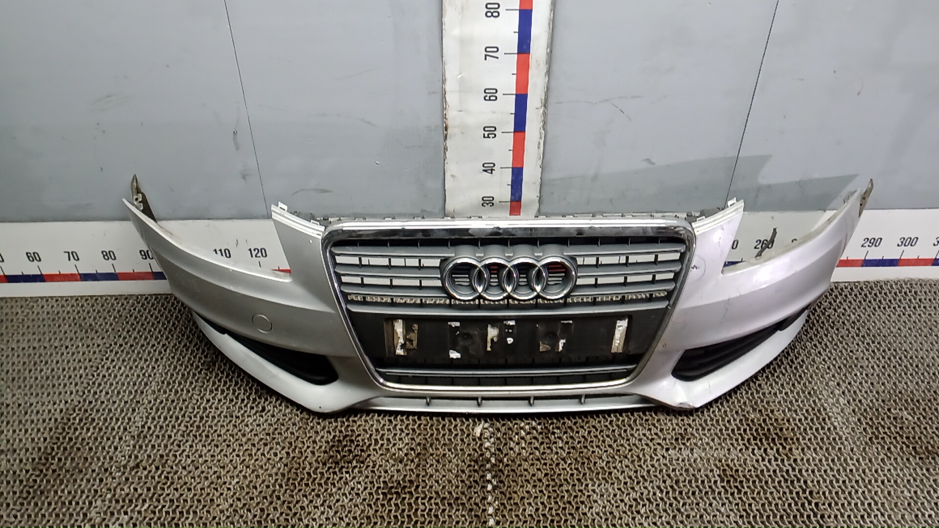 Бампер передний Audi A4 B8