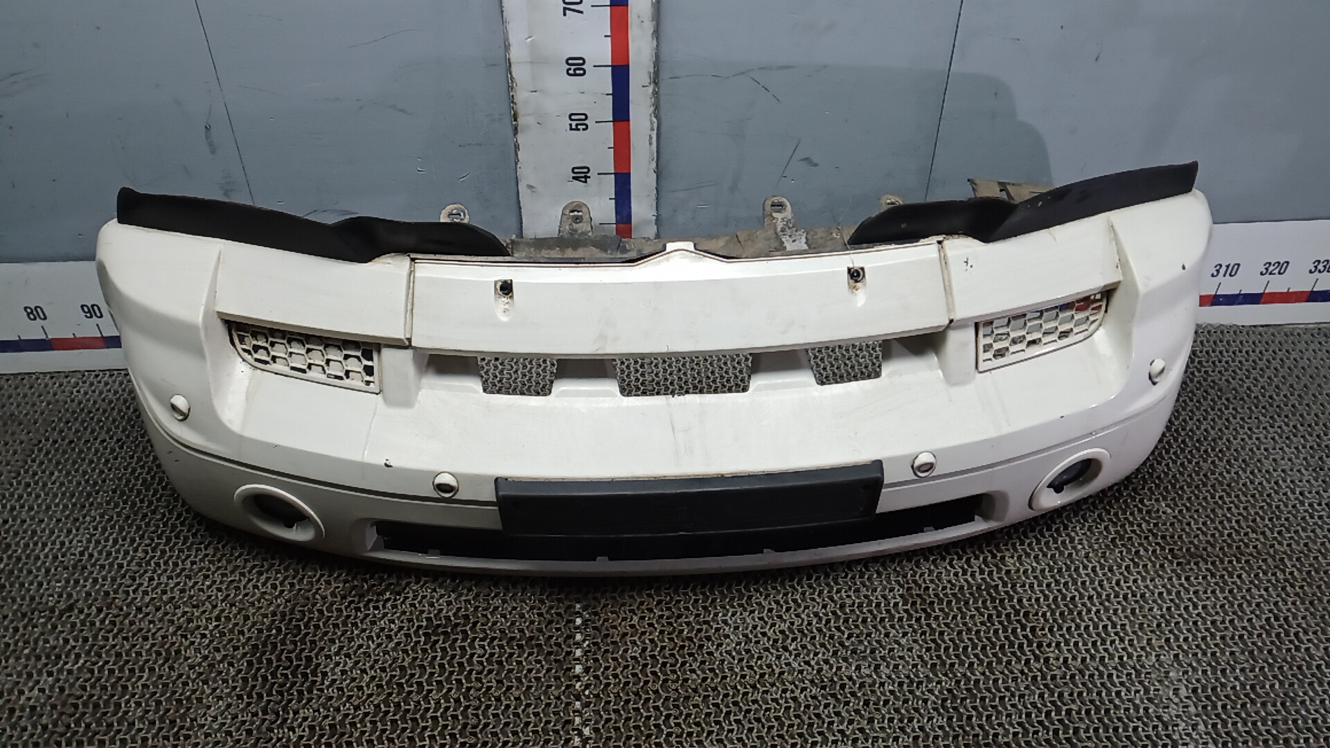 Бампер передний Land Rover Range Rover Sport