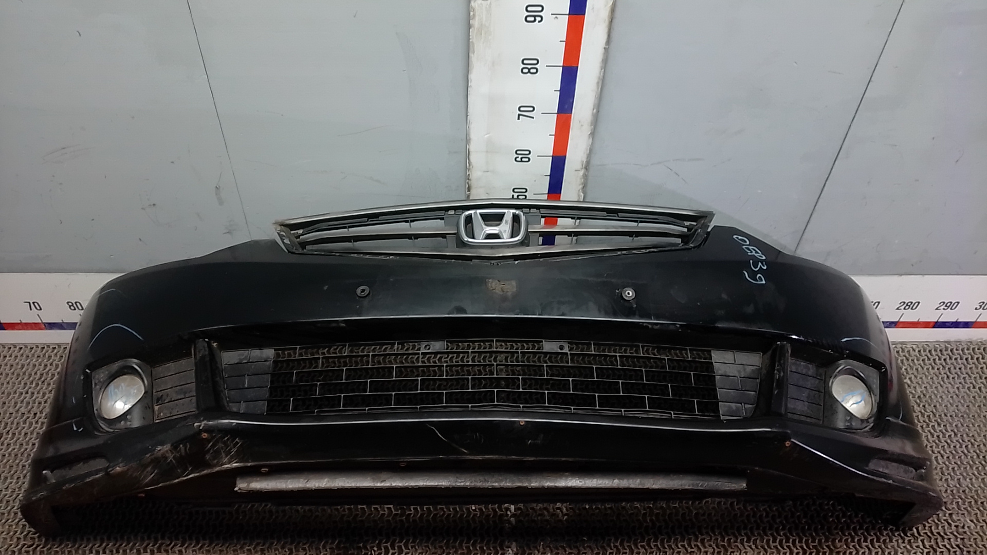 Бампер передний Honda Accord 8