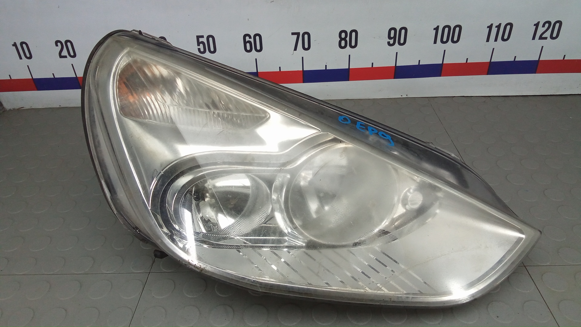 Фара правая Ford Galaxy 2