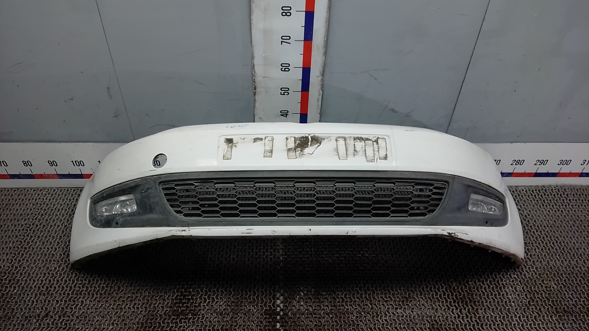 Бампер передний Volkswagen Polo 5 (6R)