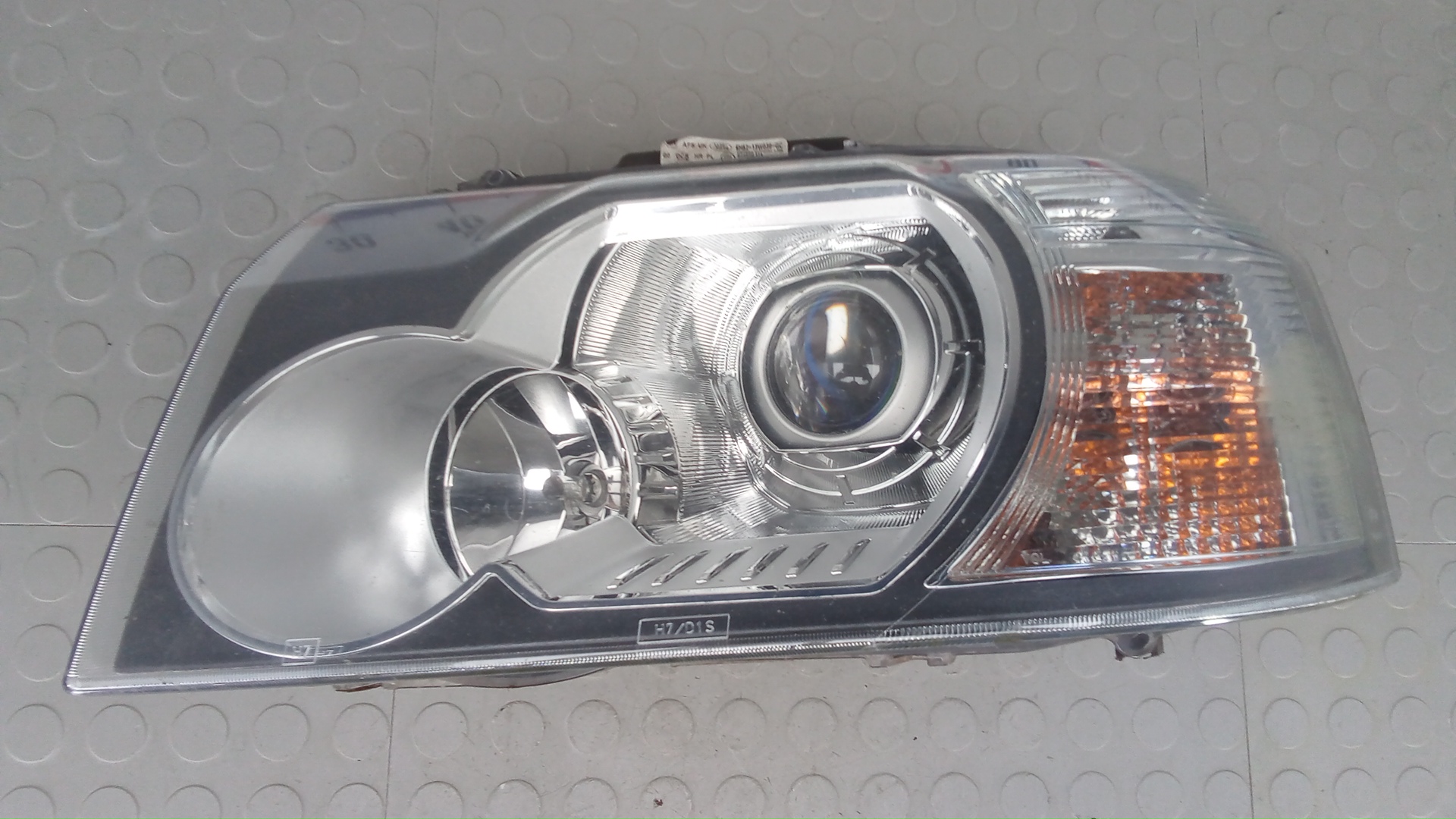 Фара левая Land Rover Freelander 2