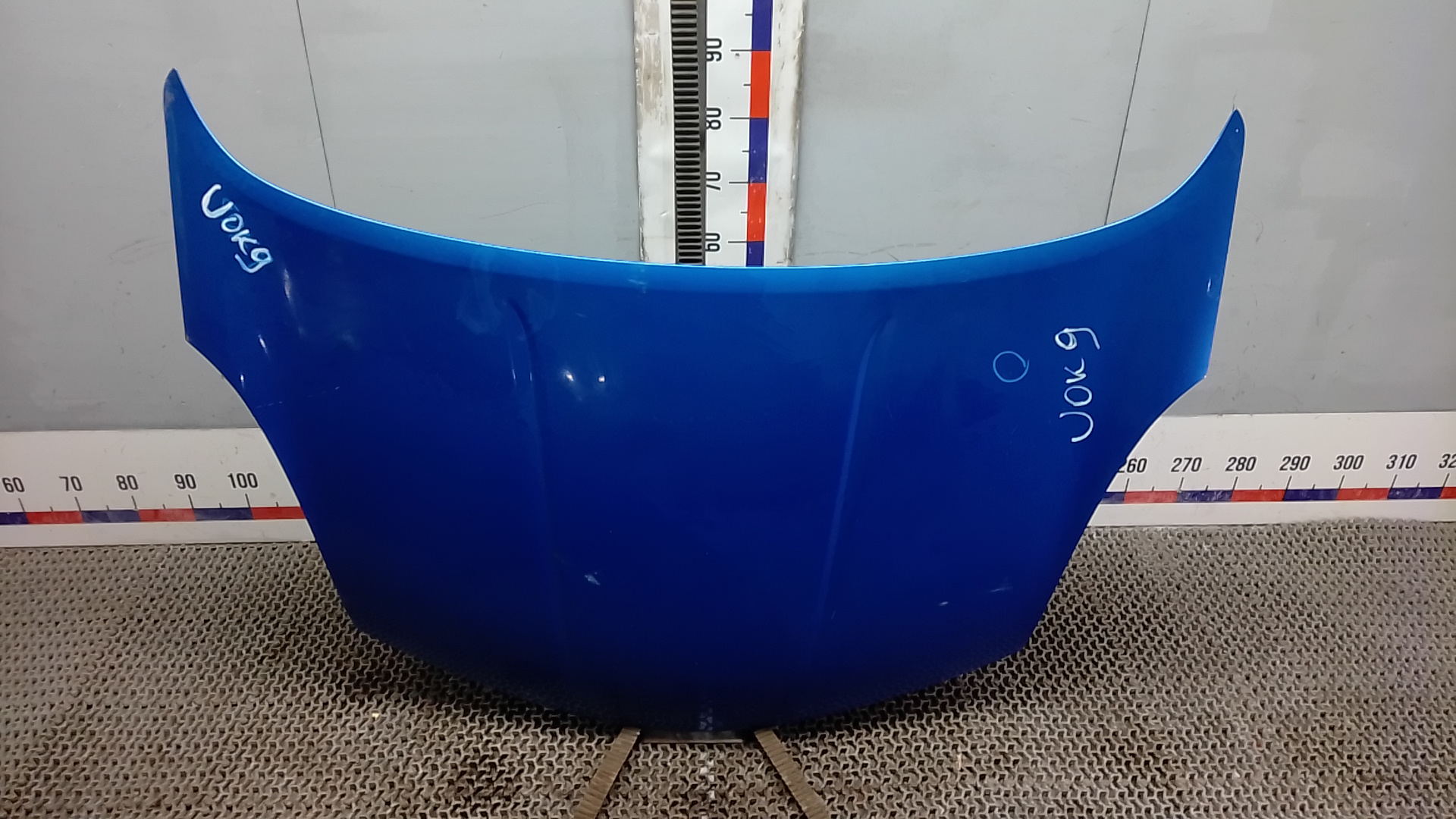 Капот Nissan Note E11