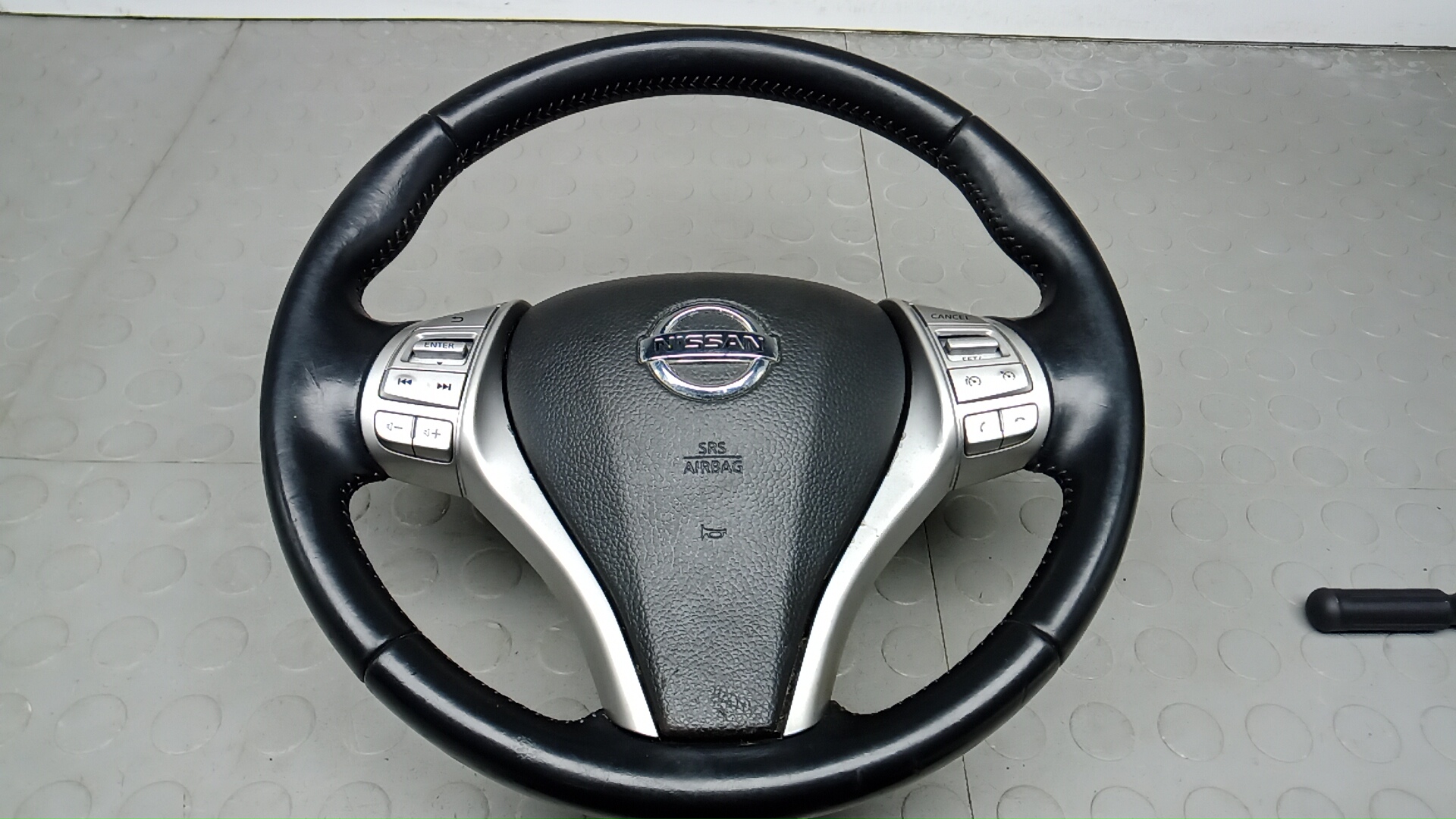 Руль Nissan Qashqai J11