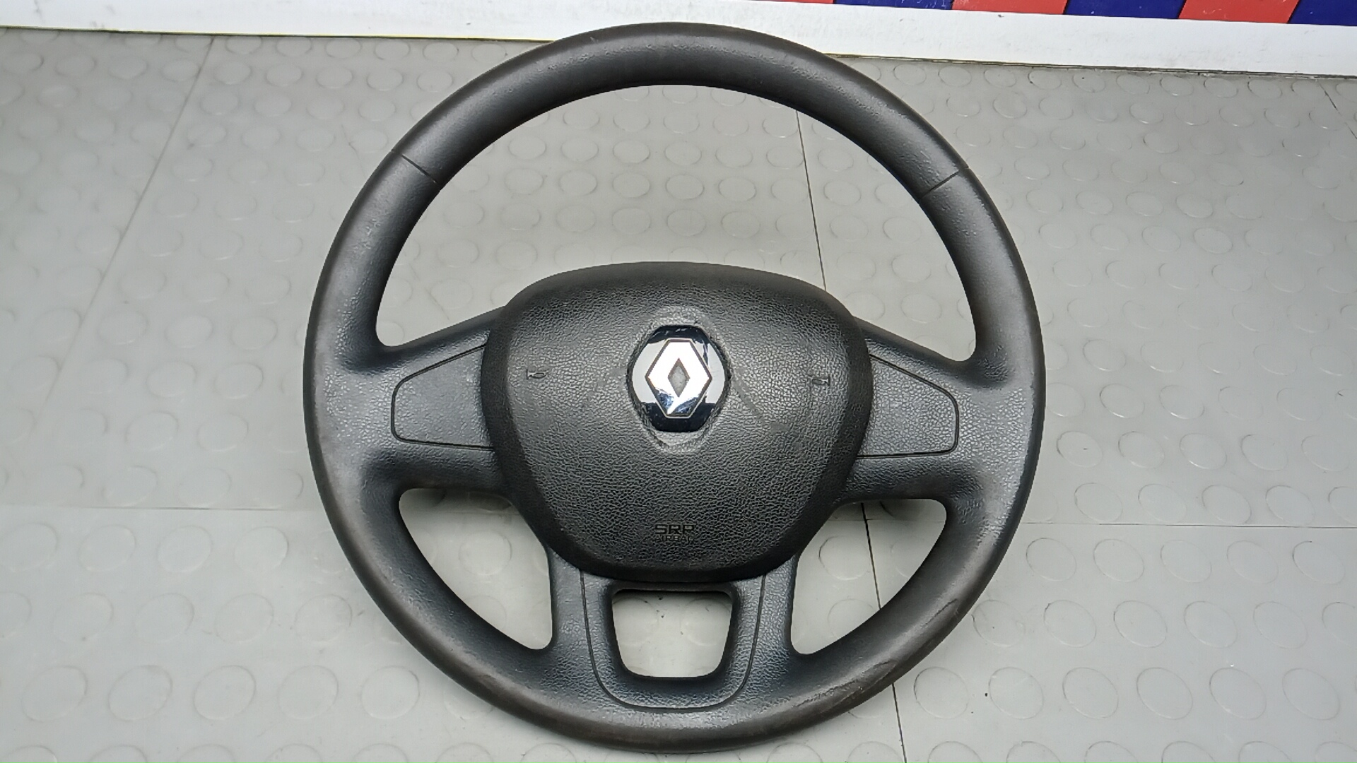 Руль Renault Trafic 3
