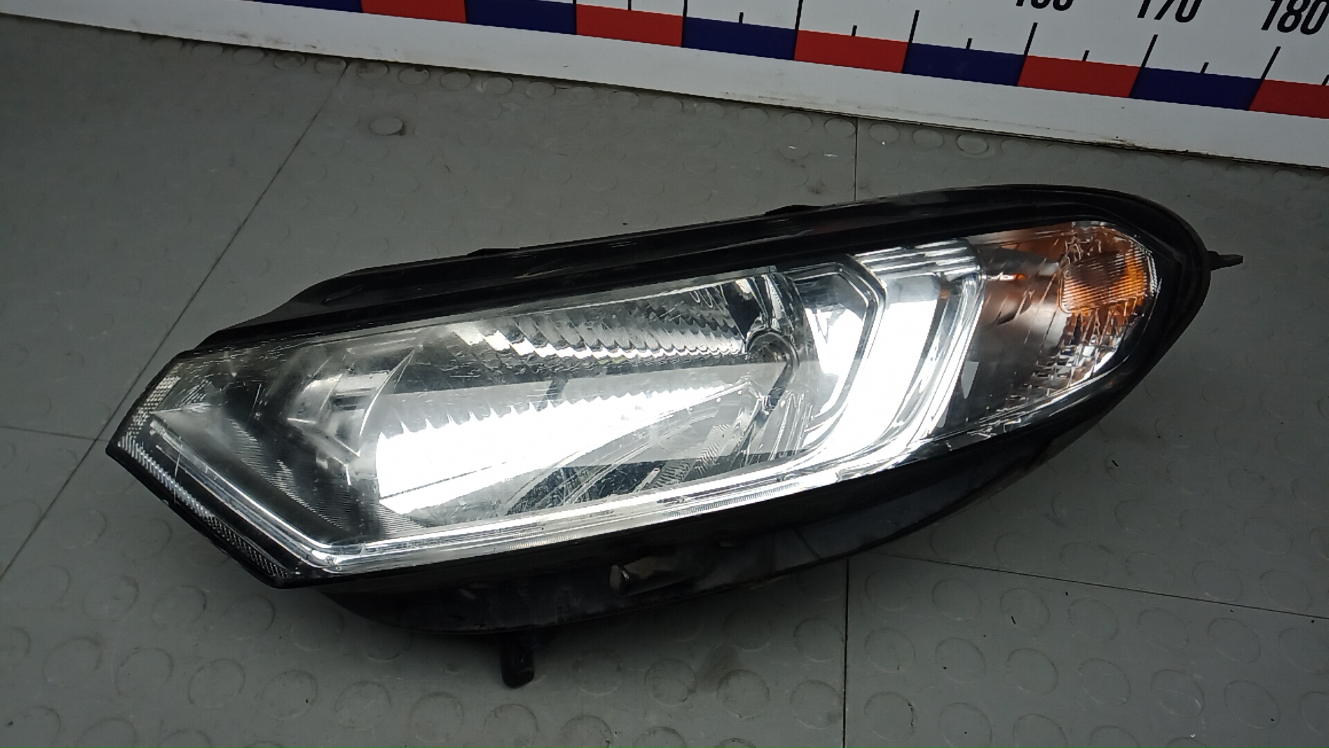 Фара левая Ford EcoSport