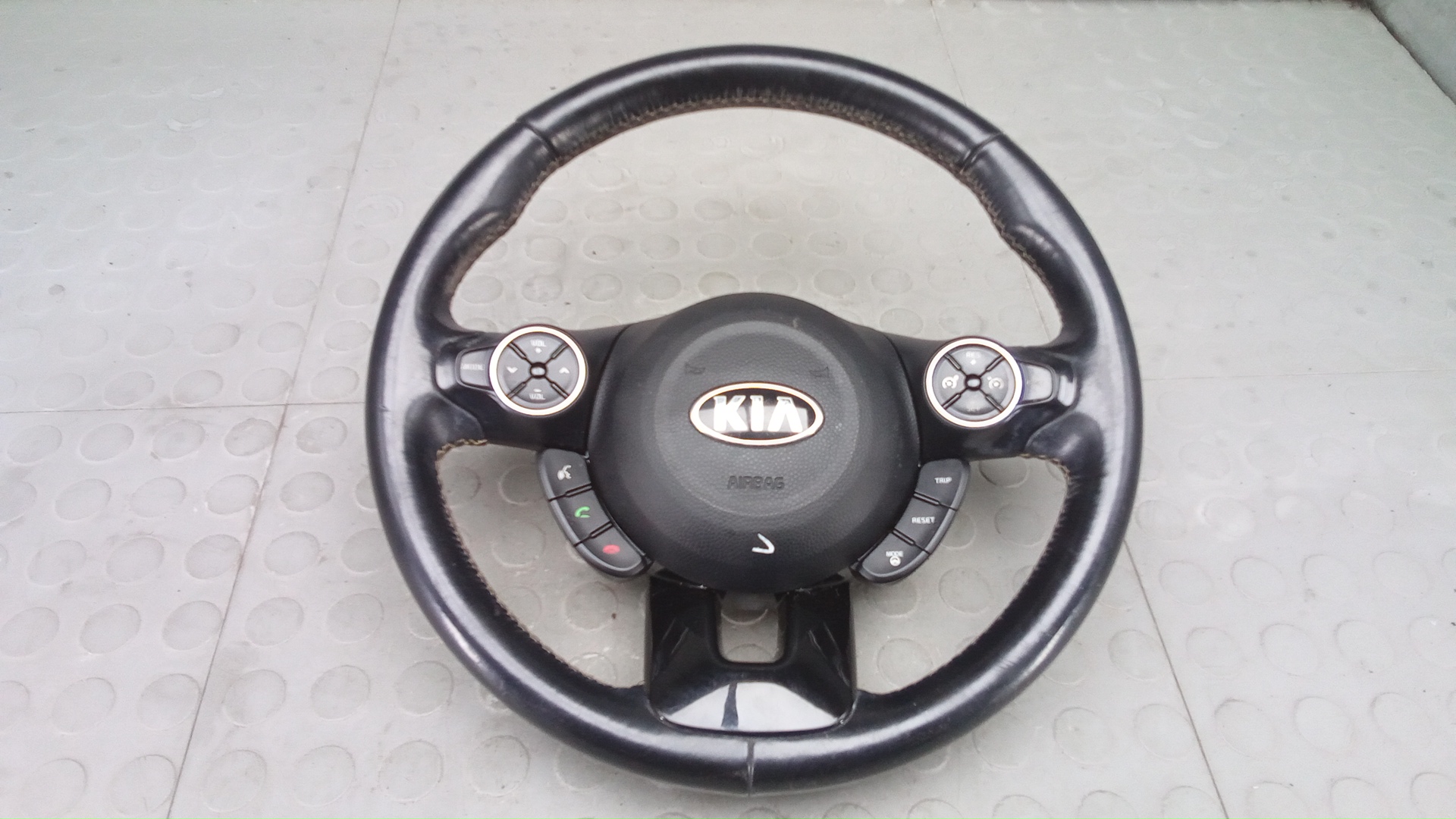Руль Kia Soul 2