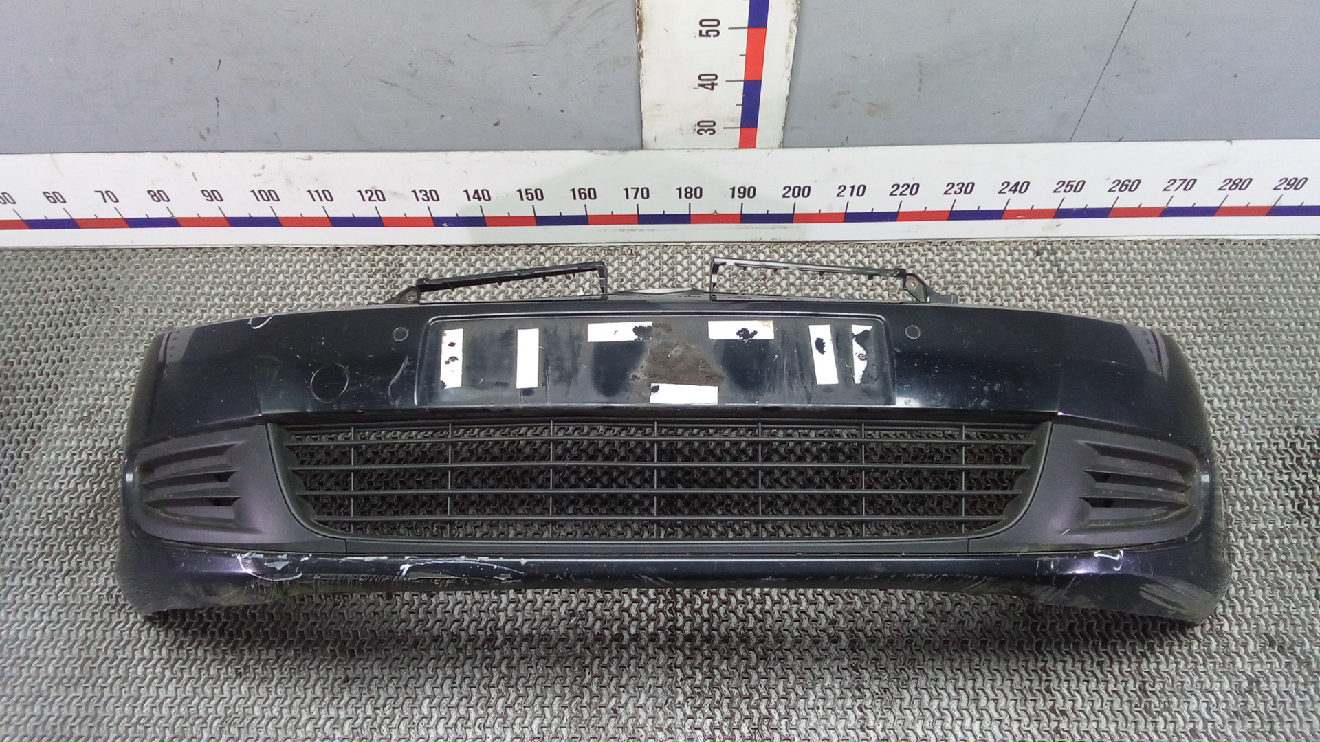 Бампер передний Volkswagen Golf 6