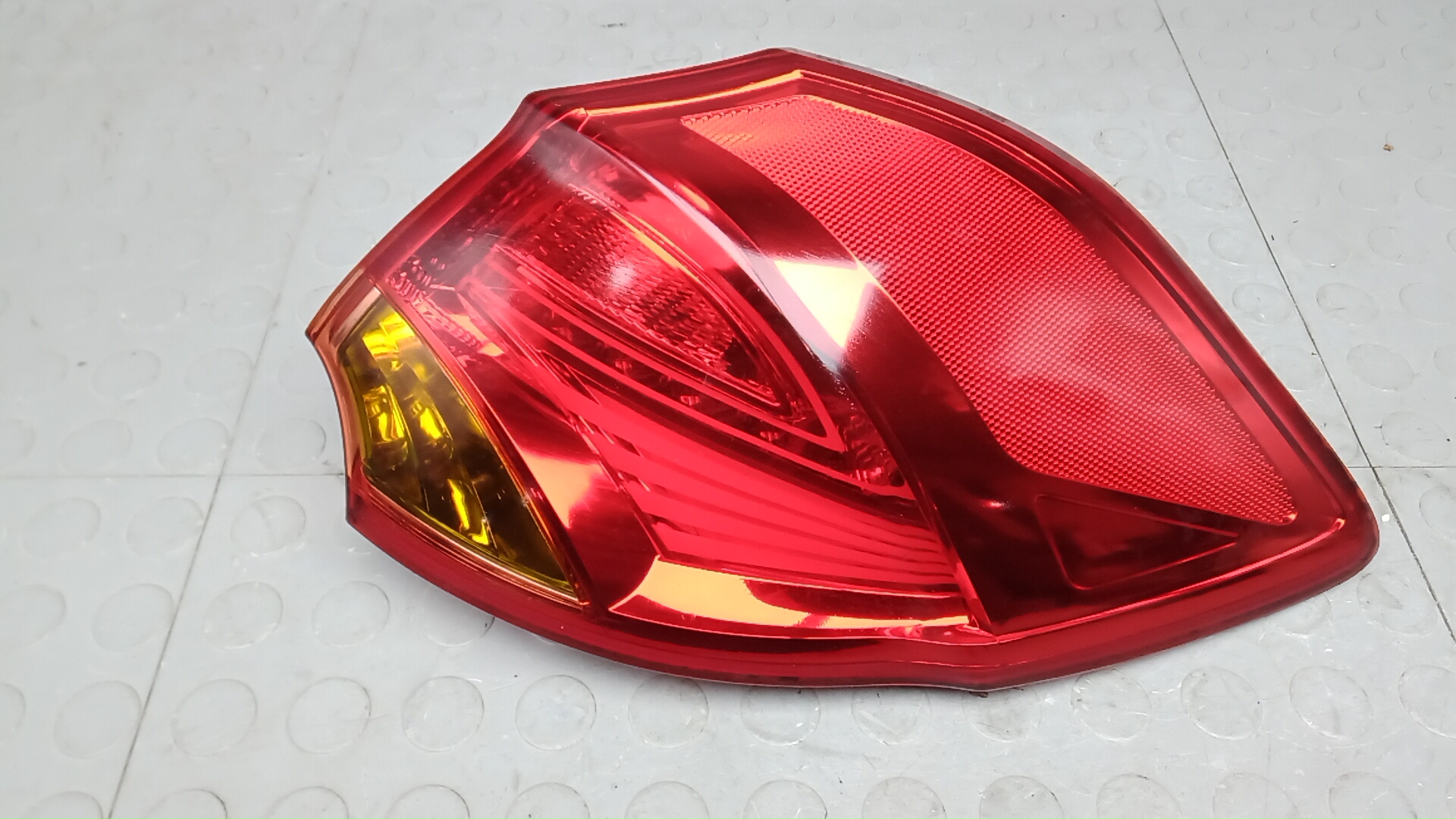 Фонарь задний правый Kia Ceed 2 (JD)
