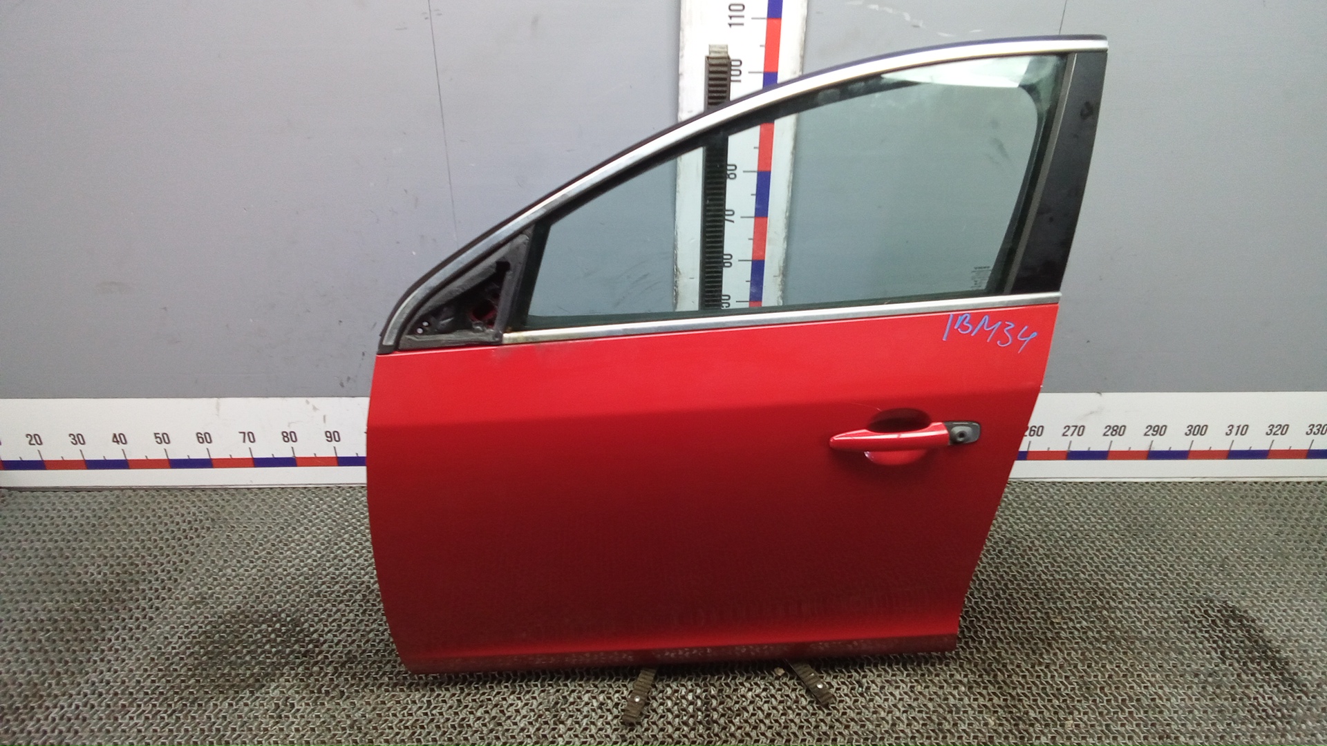 Дверь передняя левая Volvo V60 1