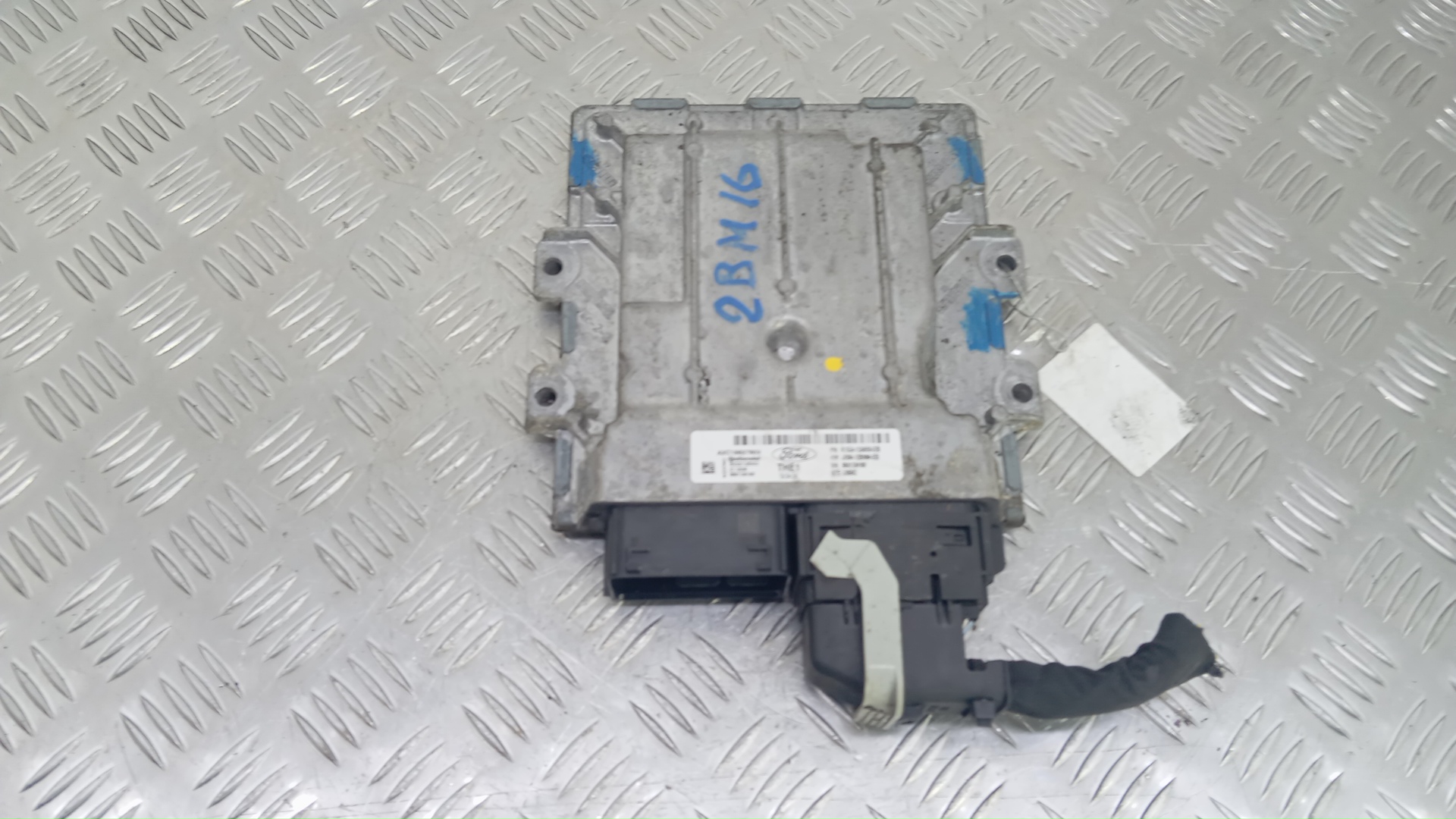 Блок управления двс Ford Focus 4