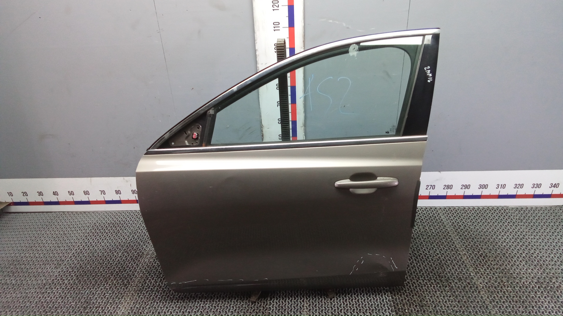 Дверь передняя левая Ford Focus 4