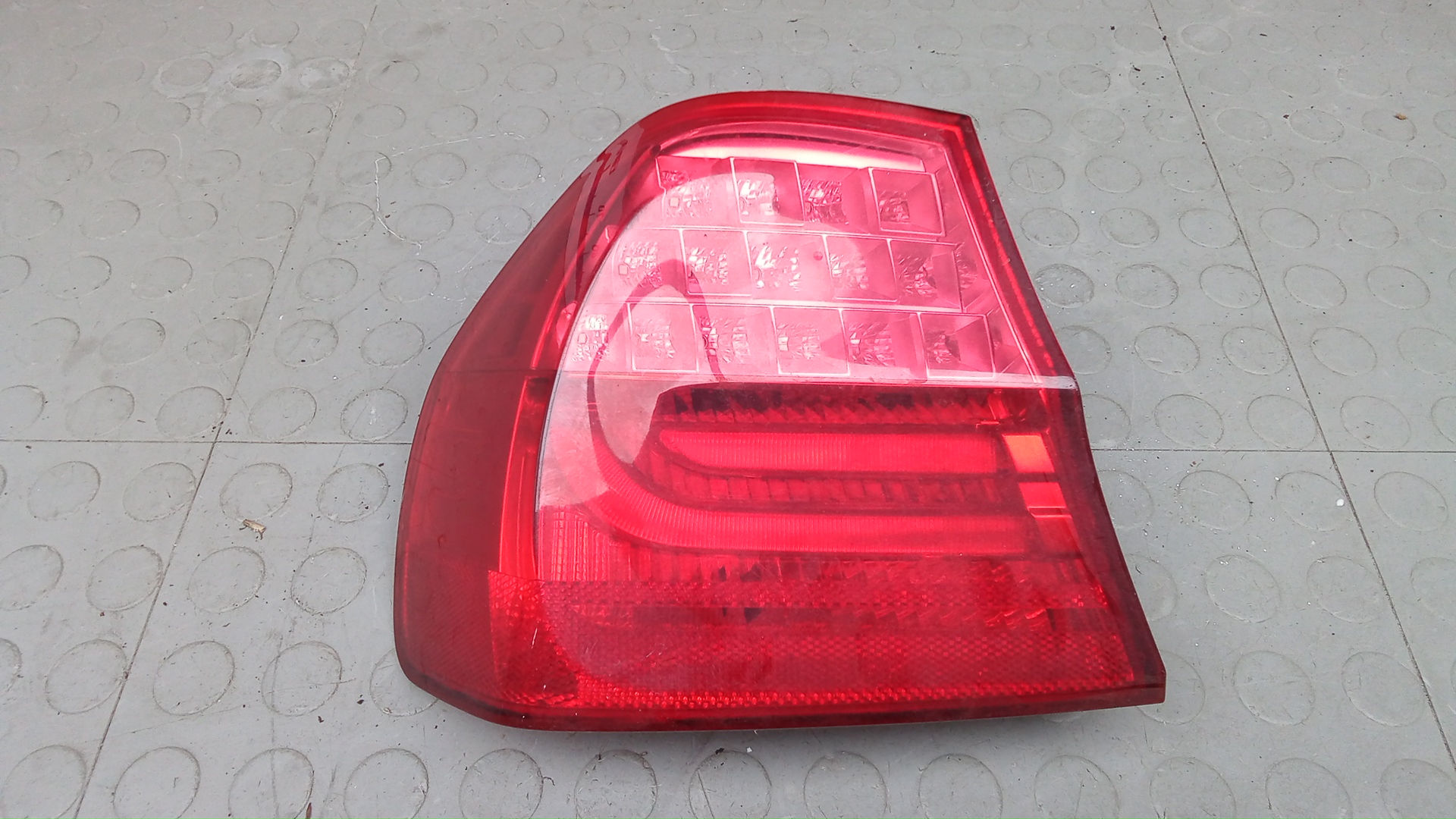 Фонарь задний левый BMW 3 Series E90/E91