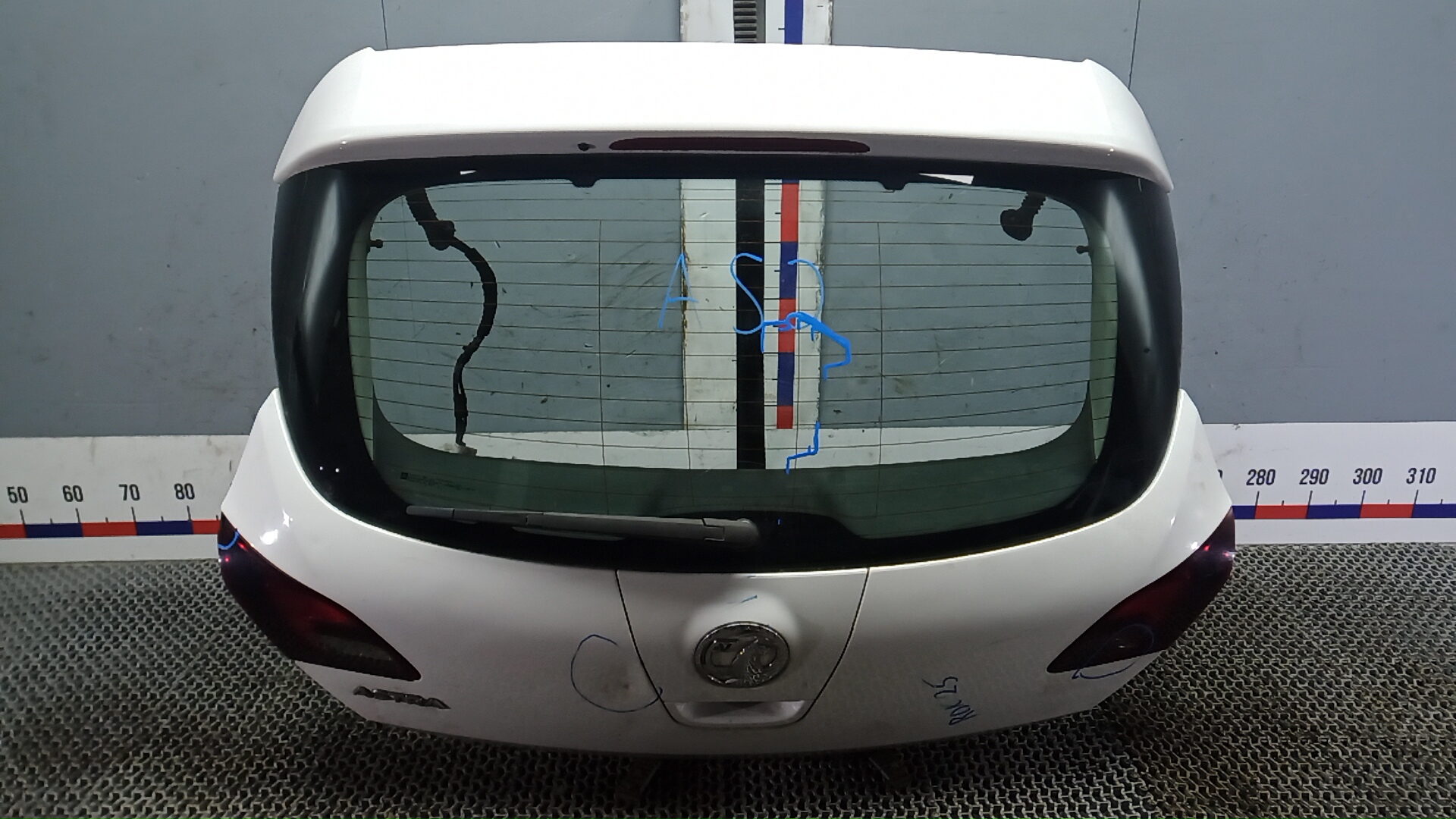 Дверь 3-5 Opel Astra J