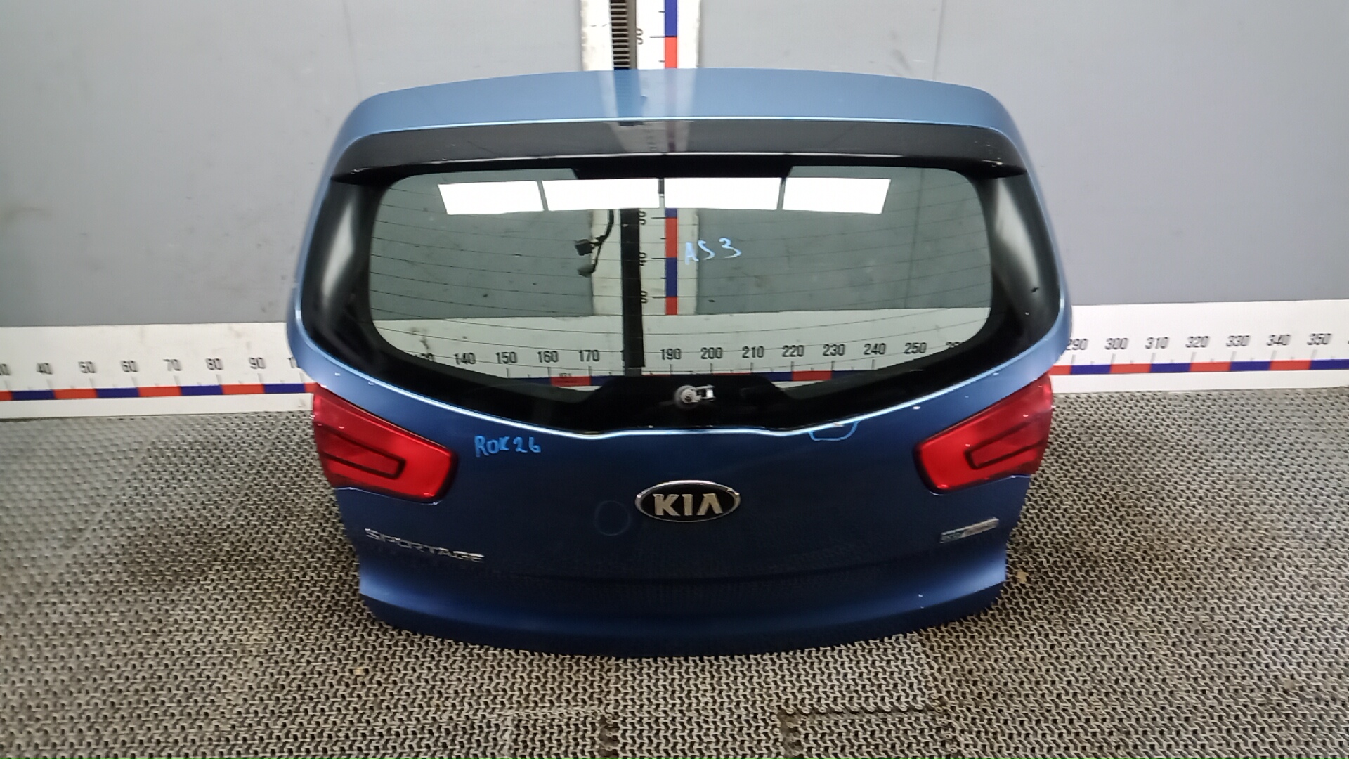 Дверь 3-5 Kia Sportage 3