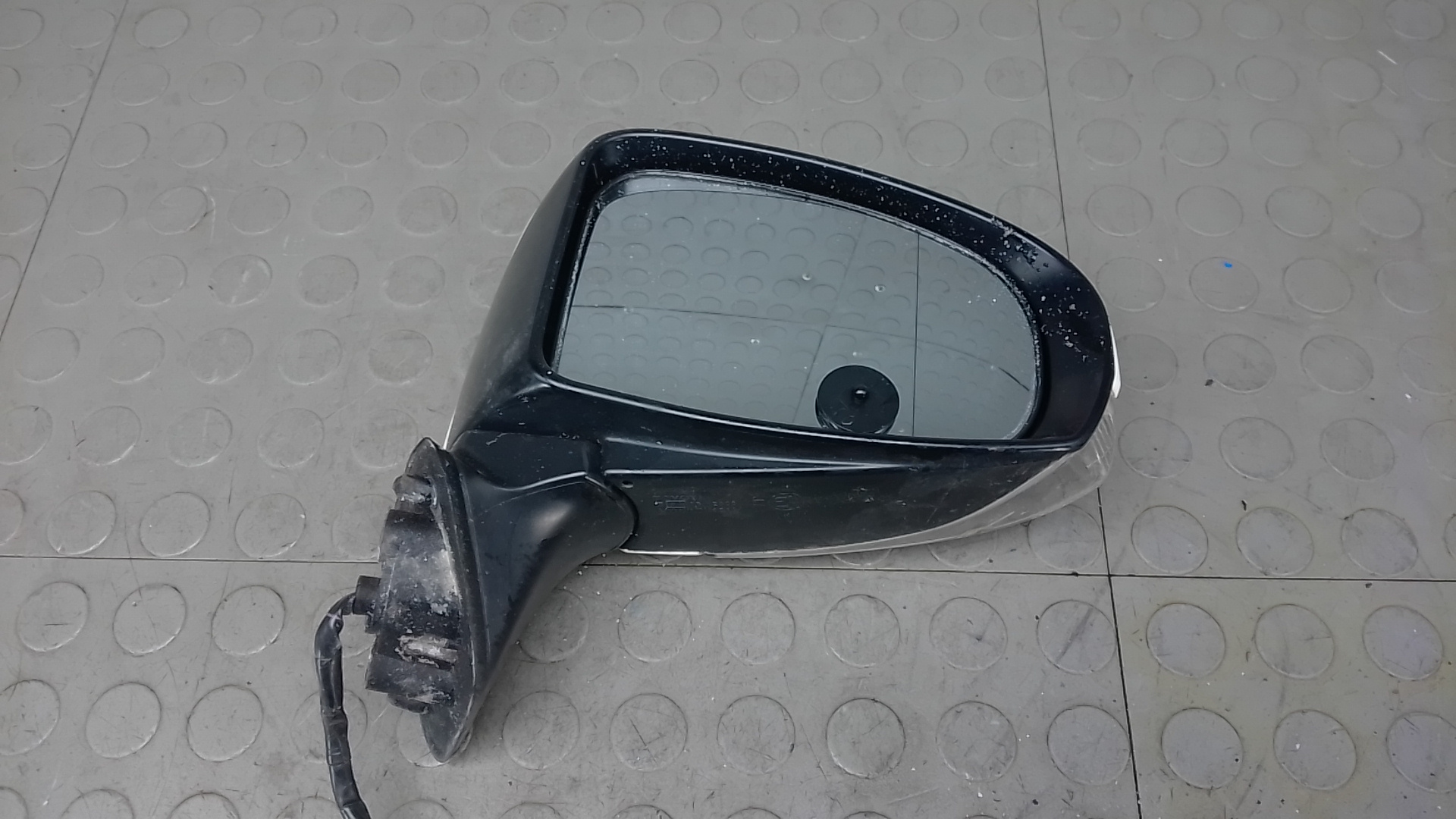 Зеркало наружное правое Toyota Prius XW30