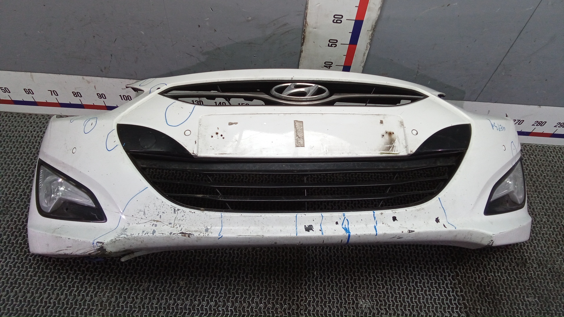 Бампер передний Hyundai i40