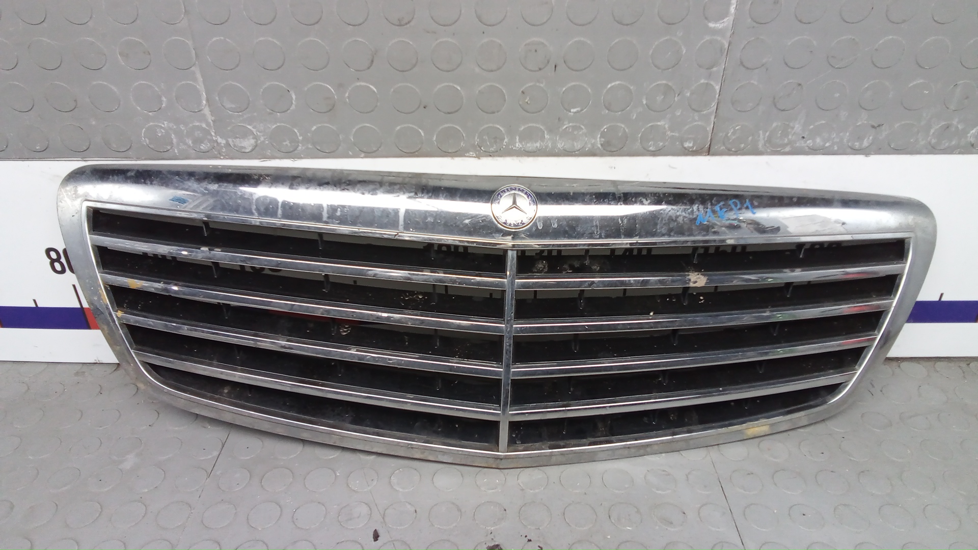 Решетка радиатора Mercedes-Benz S-Class W221