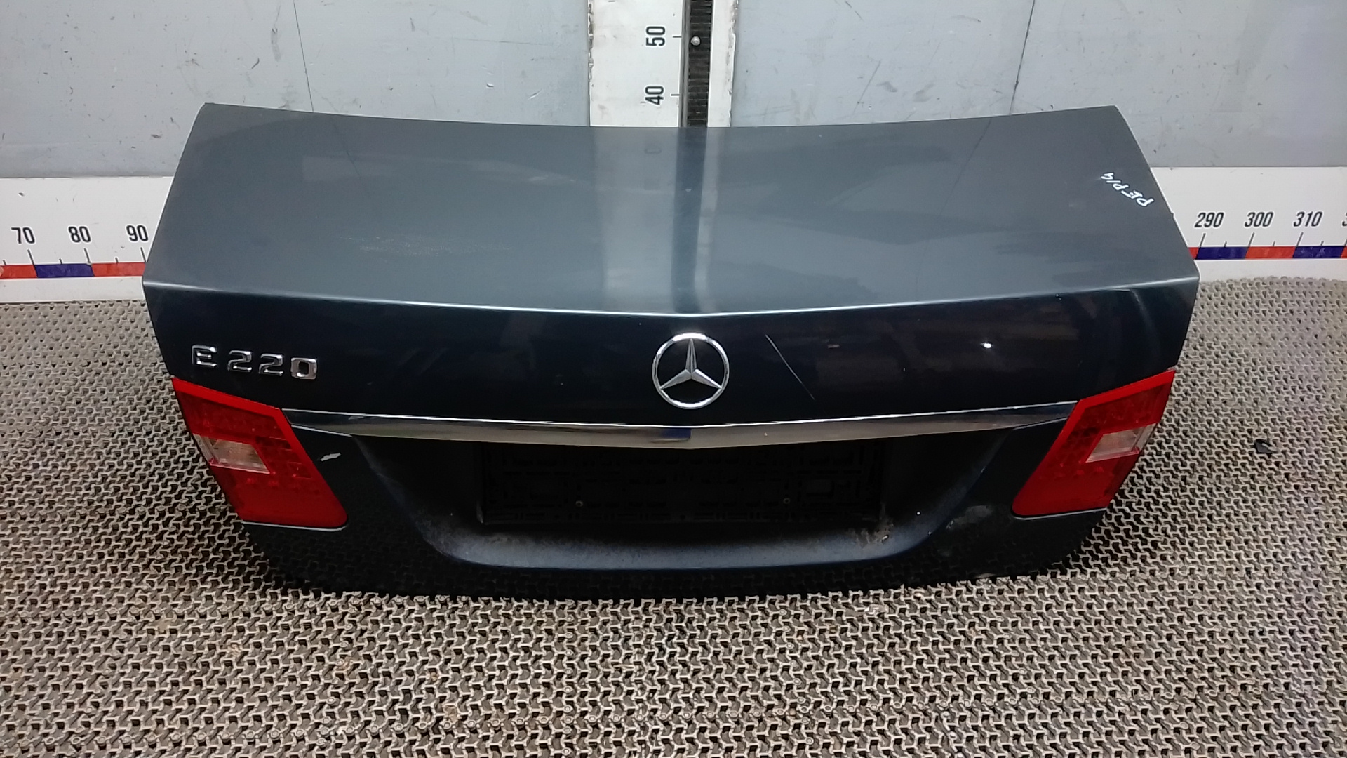 Крышка багажника Mercedes-Benz E-Class W212
