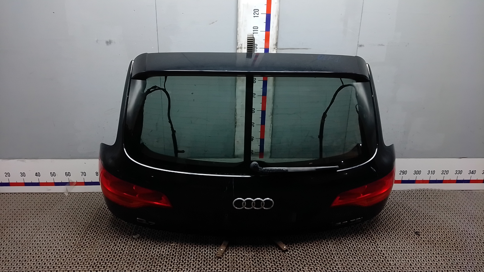 Дверь 3-5 Audi Q7