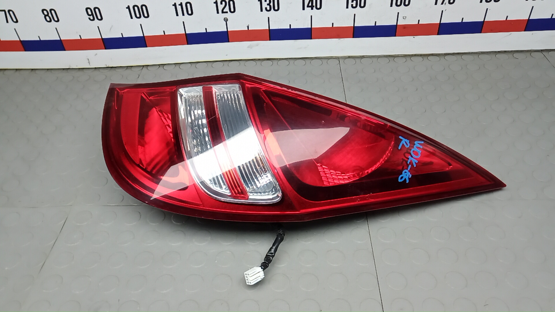 Фонарь задний правый Hyundai i30 FD
