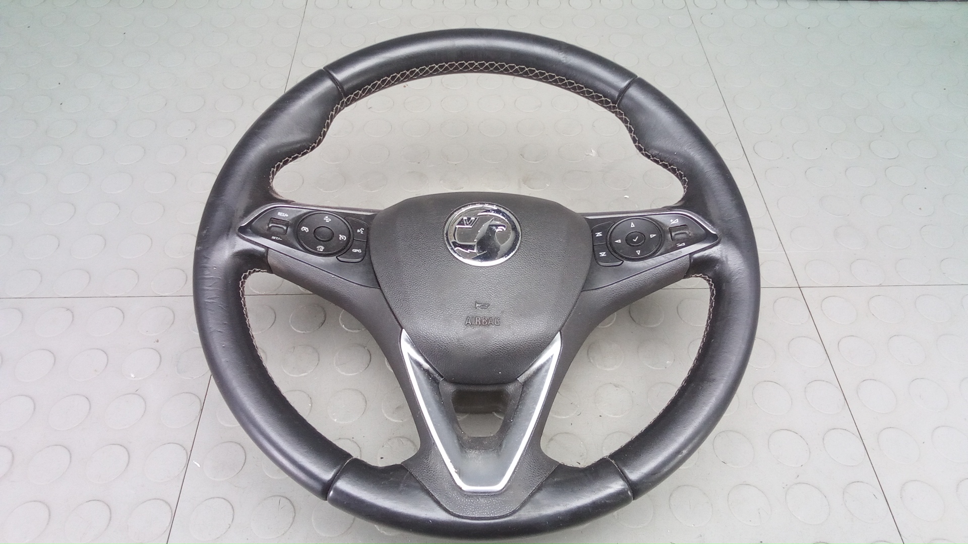 Руль Opel Insignia 2