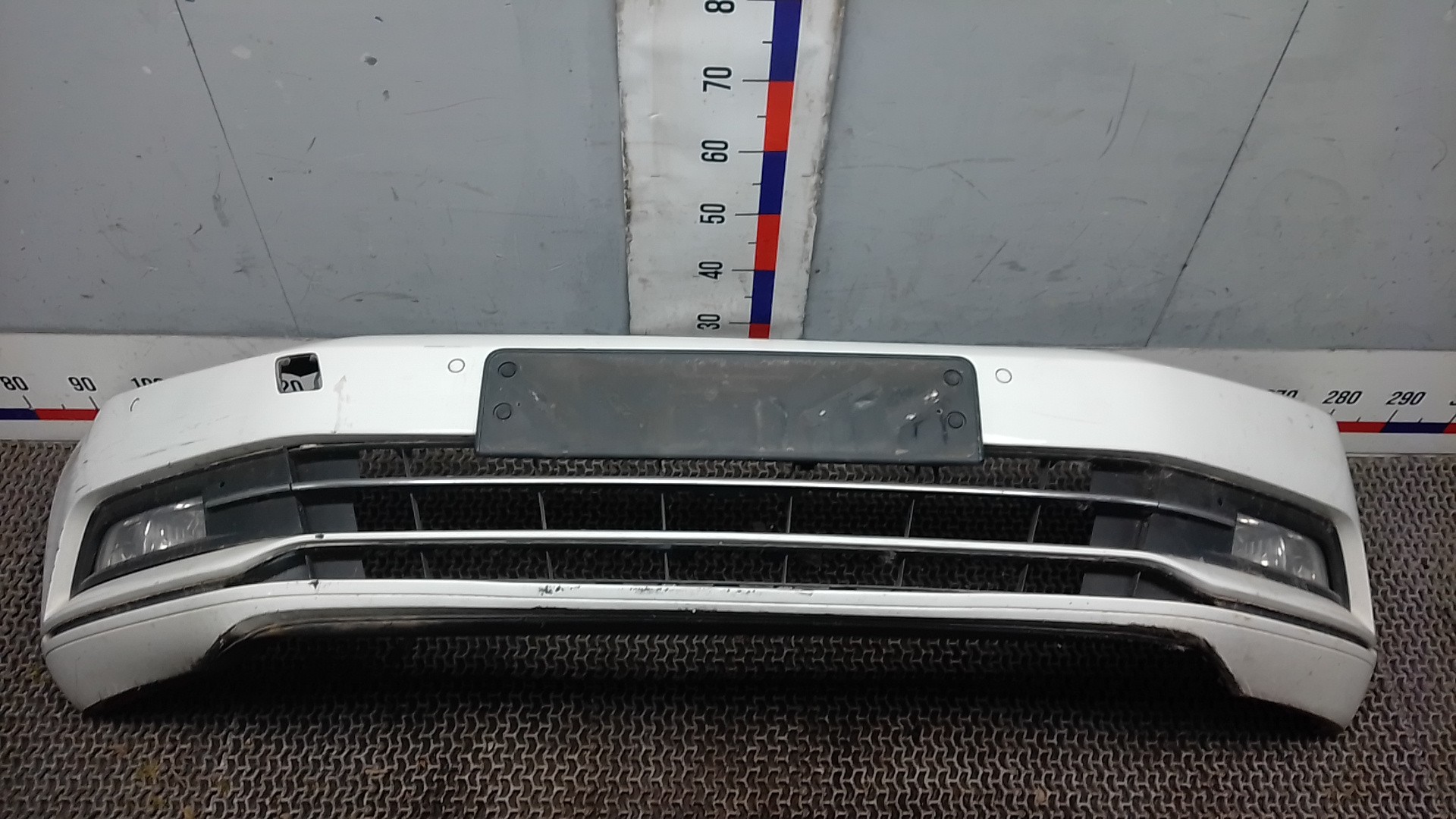 Бампер передний Volkswagen Passat B8