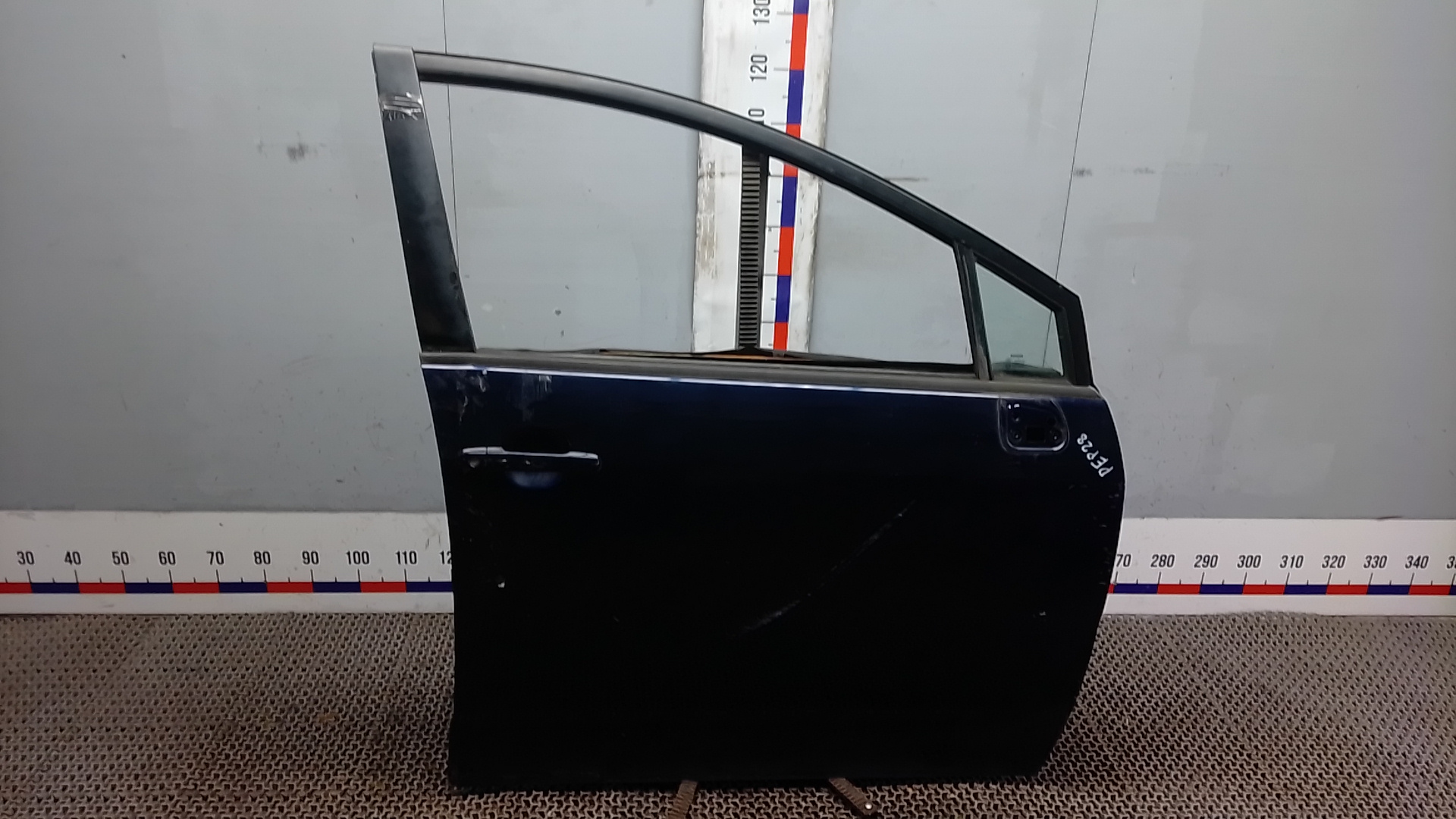 Дверь передняя правая Toyota Corolla Verso 2