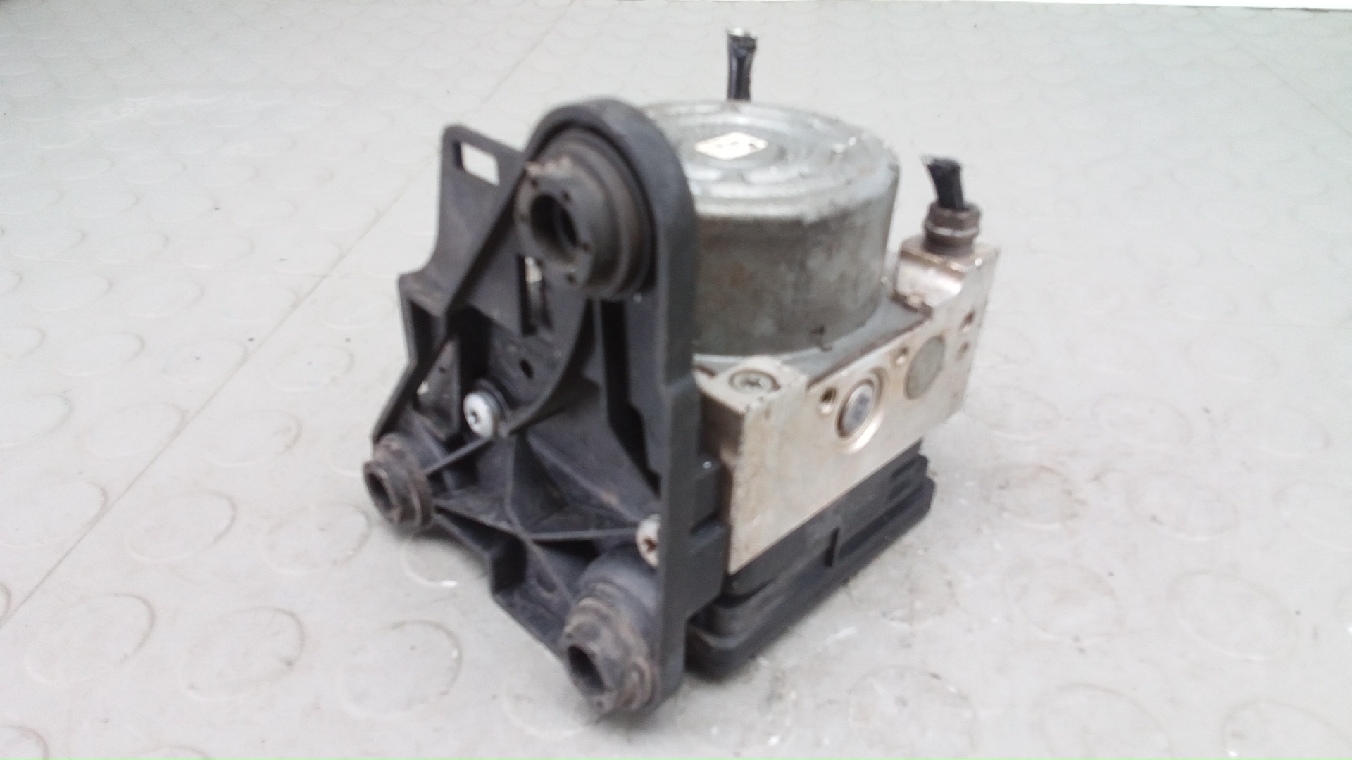 Блок ABS Volkswagen Passat B8