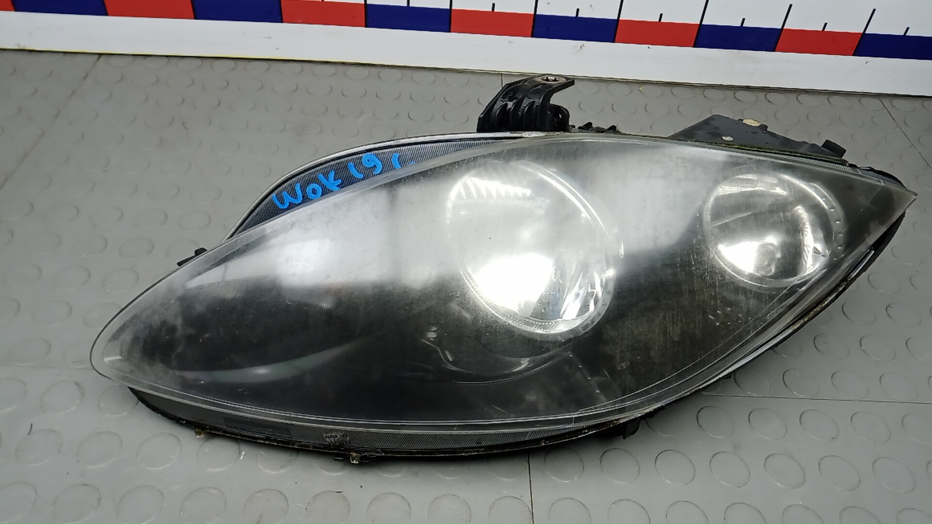 Фара левая Seat Altea 1