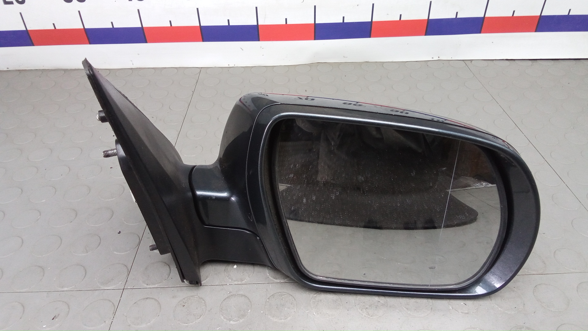 Зеркало наружное правое Hyundai Santa Fe 2