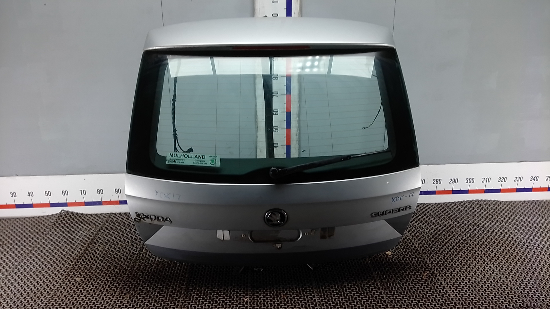 Дверь 3-5 Skoda Superb 2