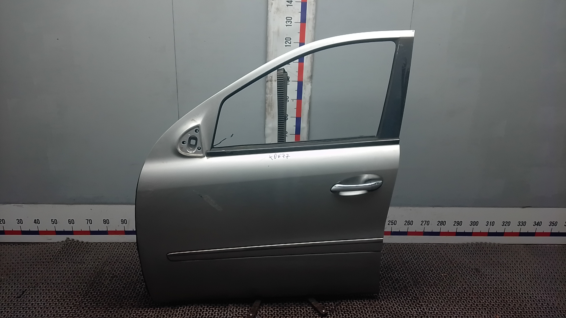 Дверь передняя левая Mercedes-Benz M-Class W164