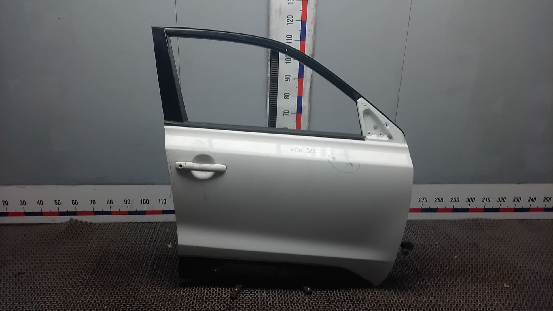 Дверь передняя правая Suzuki Vitara 4