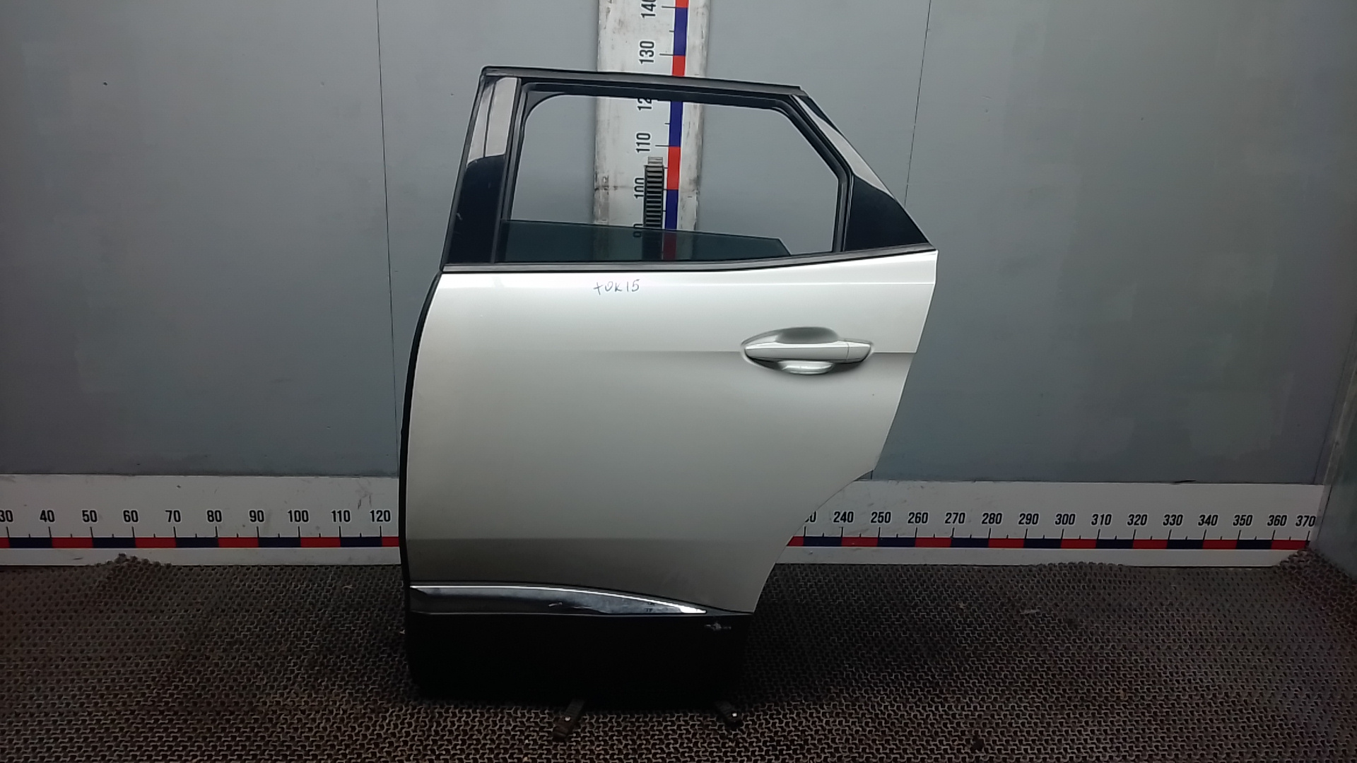 Дверь задняя левая Peugeot 3008 2