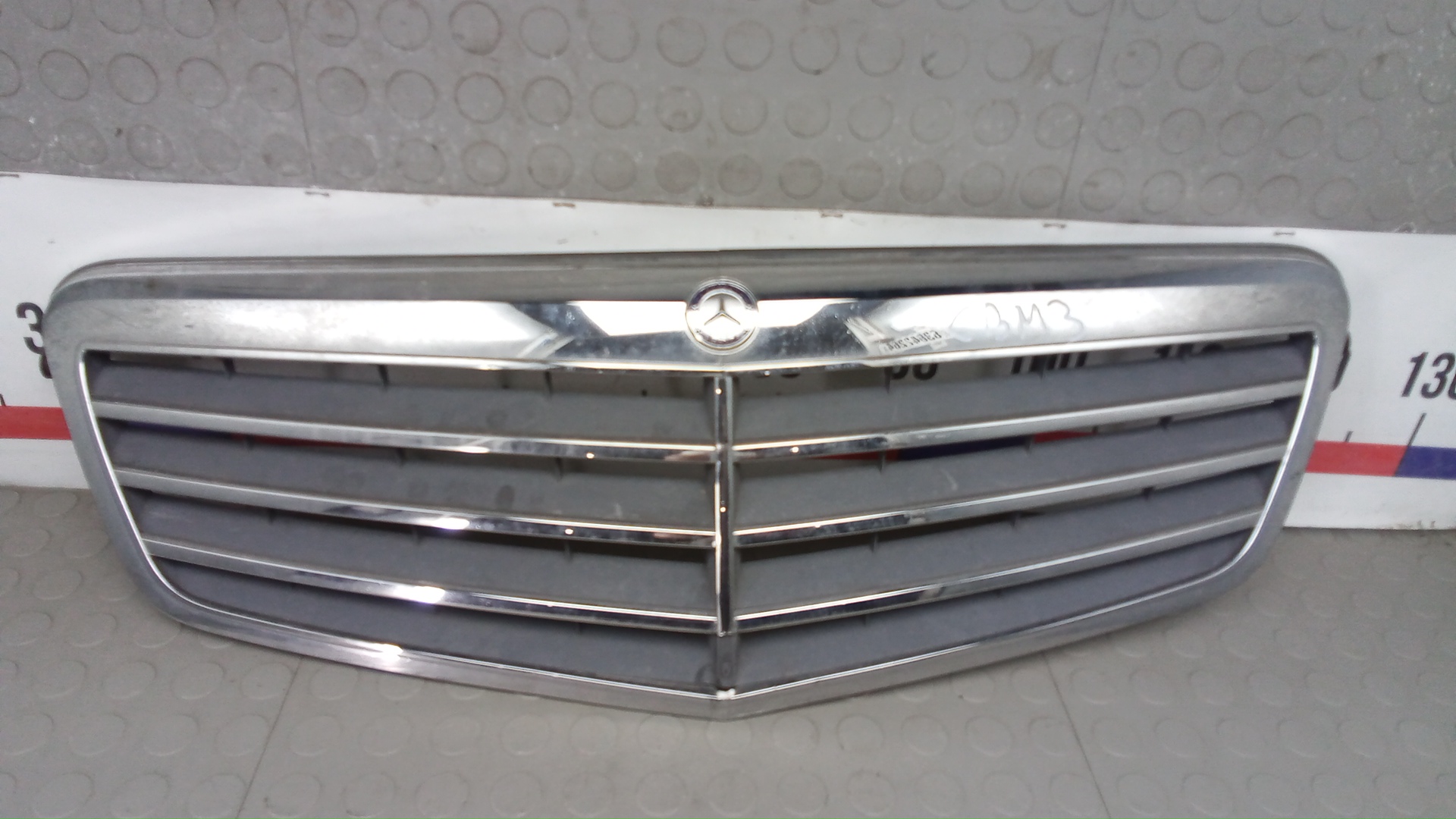 Решетка радиатора Mercedes-Benz E-Class W212