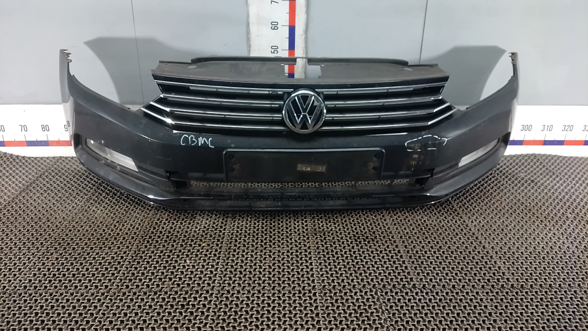 Бампер передний Volkswagen Passat B8