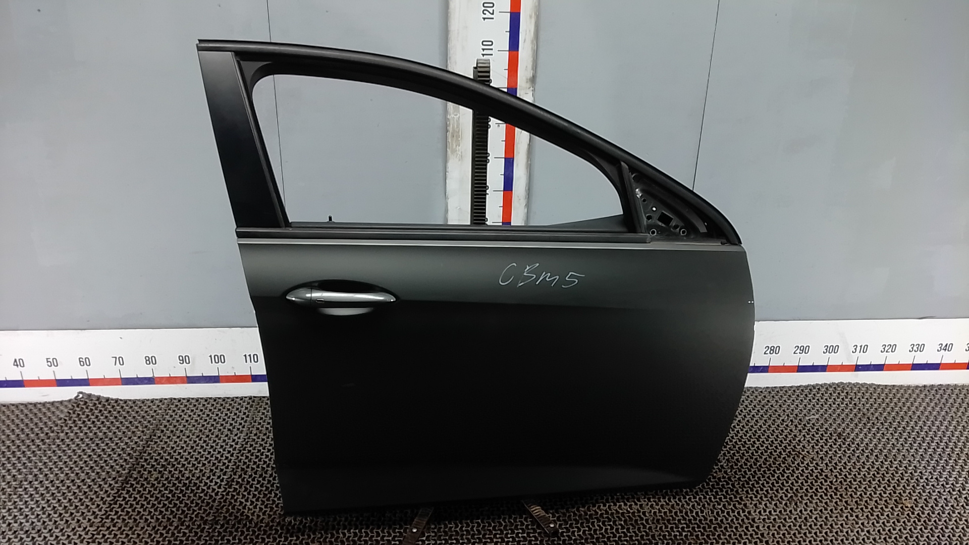 Дверь передняя правая Opel Insignia 2