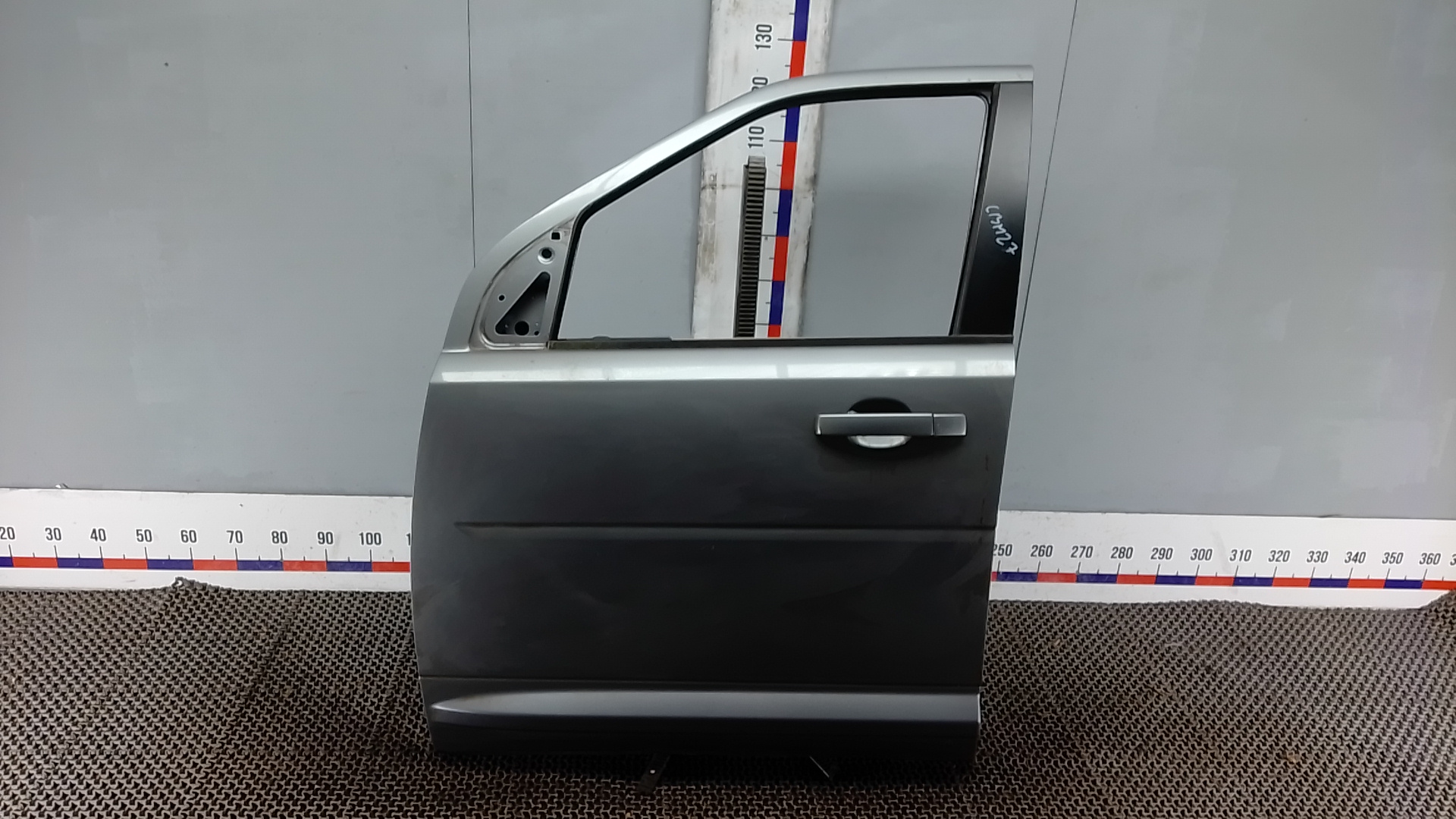Дверь передняя левая Land Rover Freelander 2