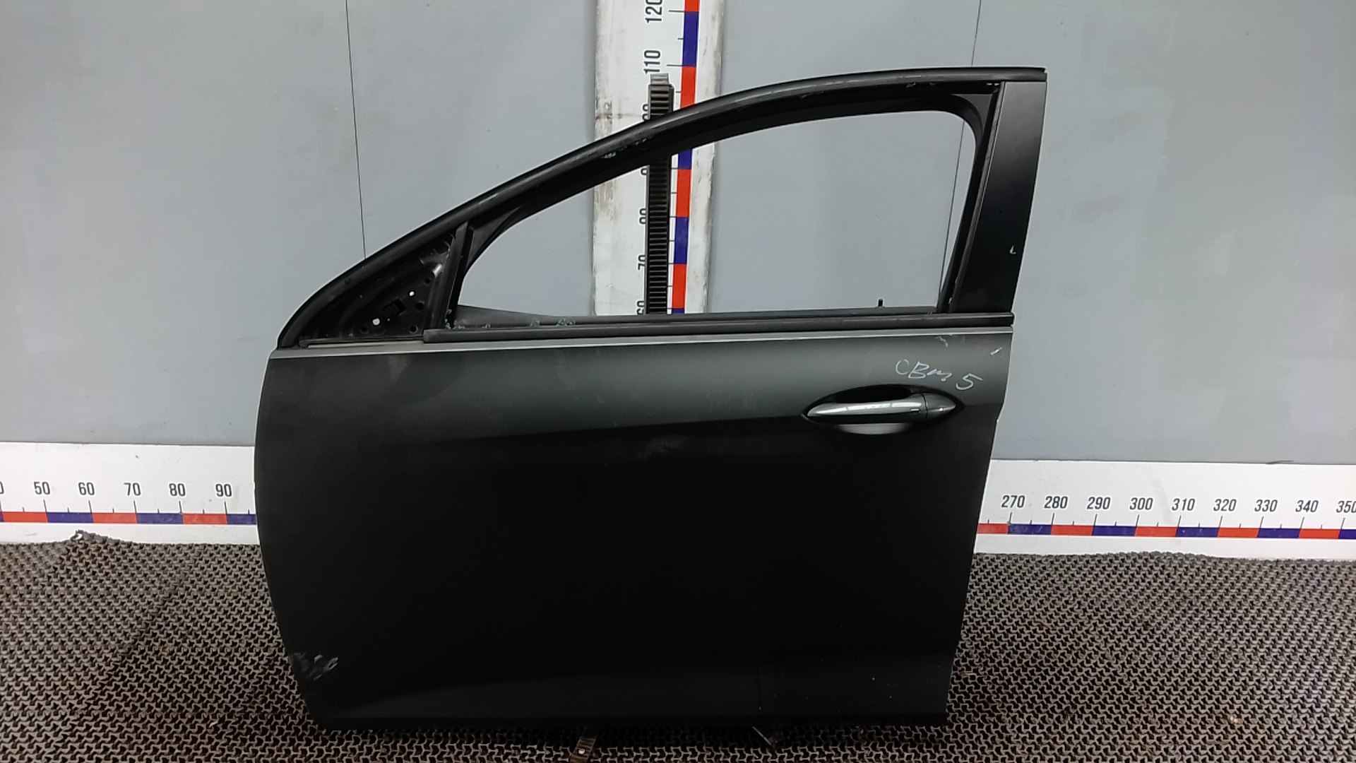Дверь передняя левая Opel Insignia 2