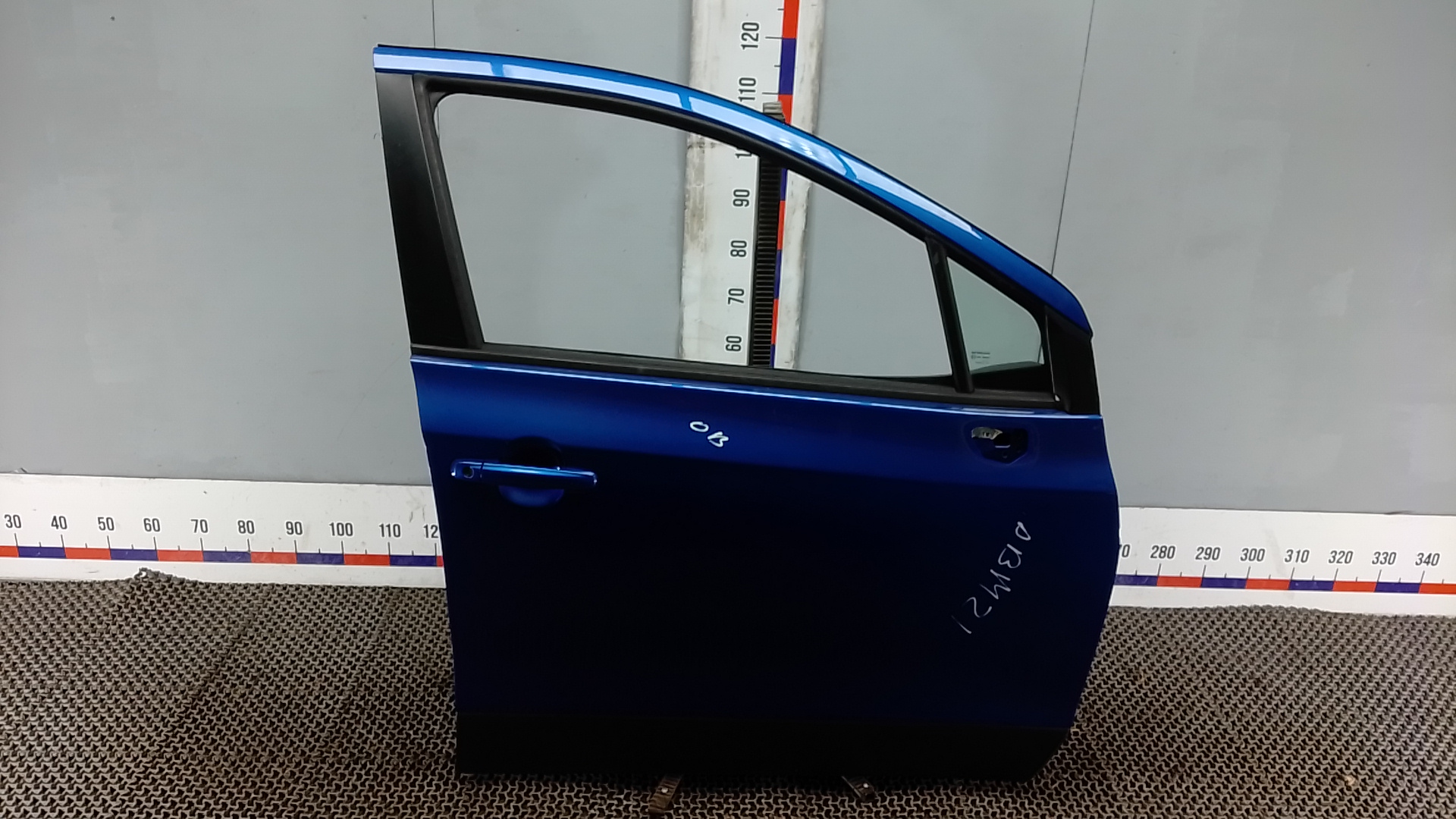 Дверь передняя правая Suzuki SX4 2