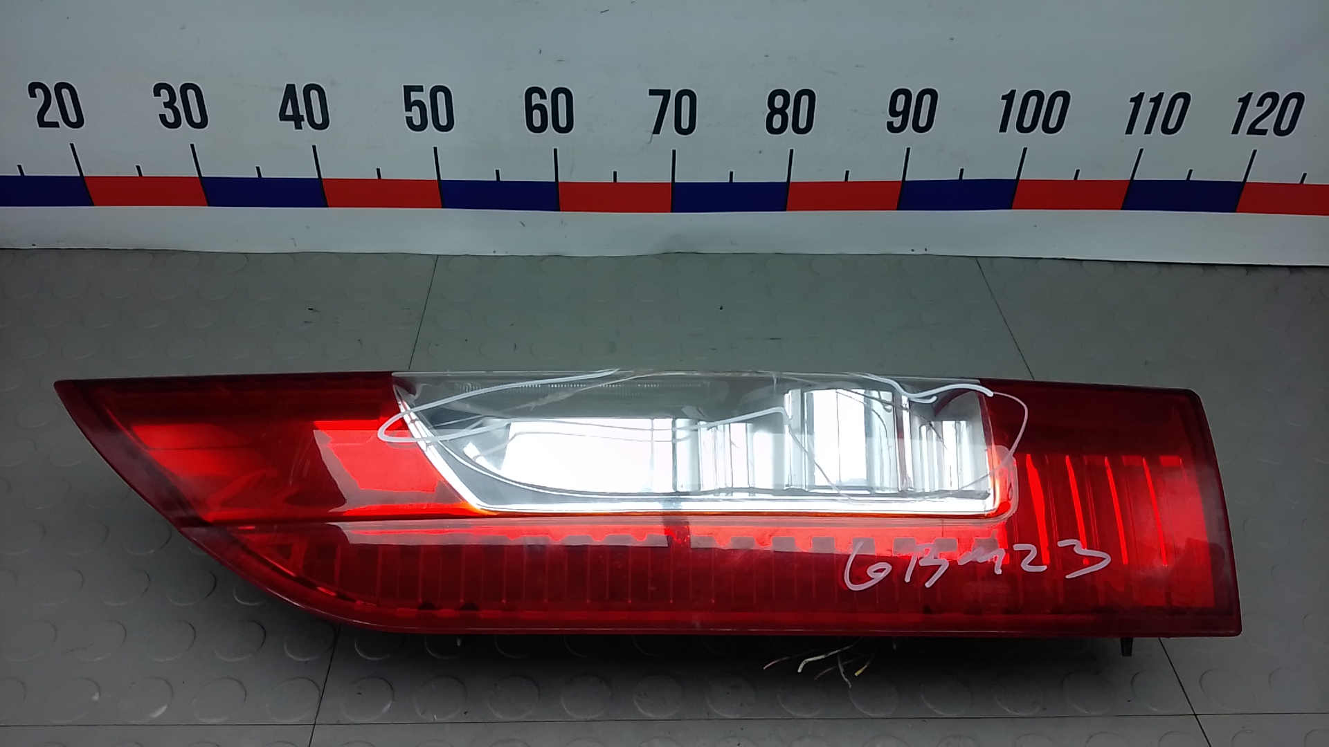 Фонарь задний левый Citroen Jumper 3