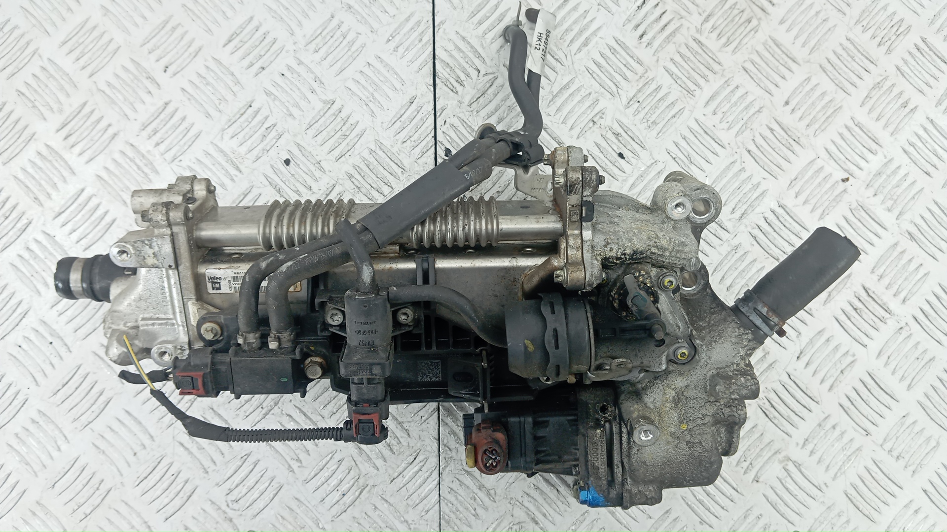 Клапан EGR дизельный Opel Insignia 2