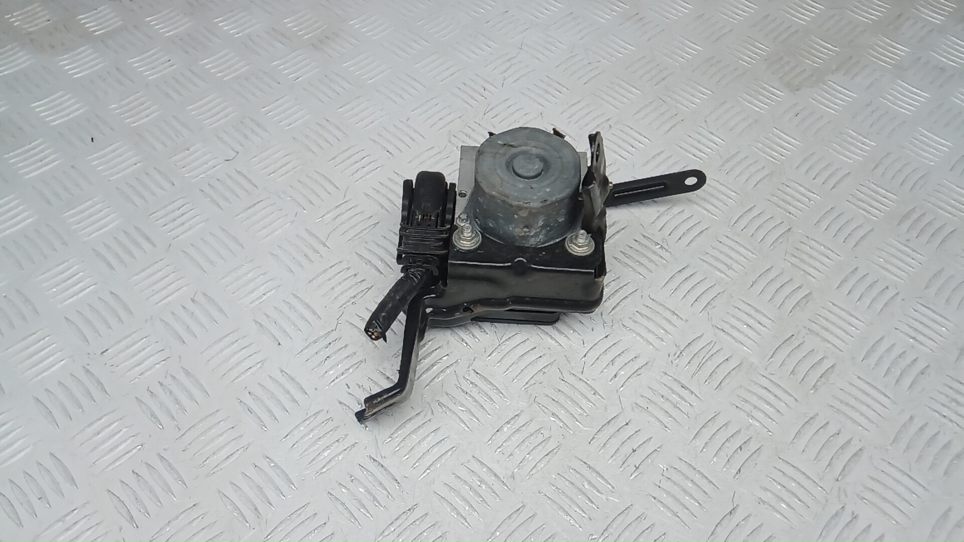 Блок ABS Suzuki Vitara 4