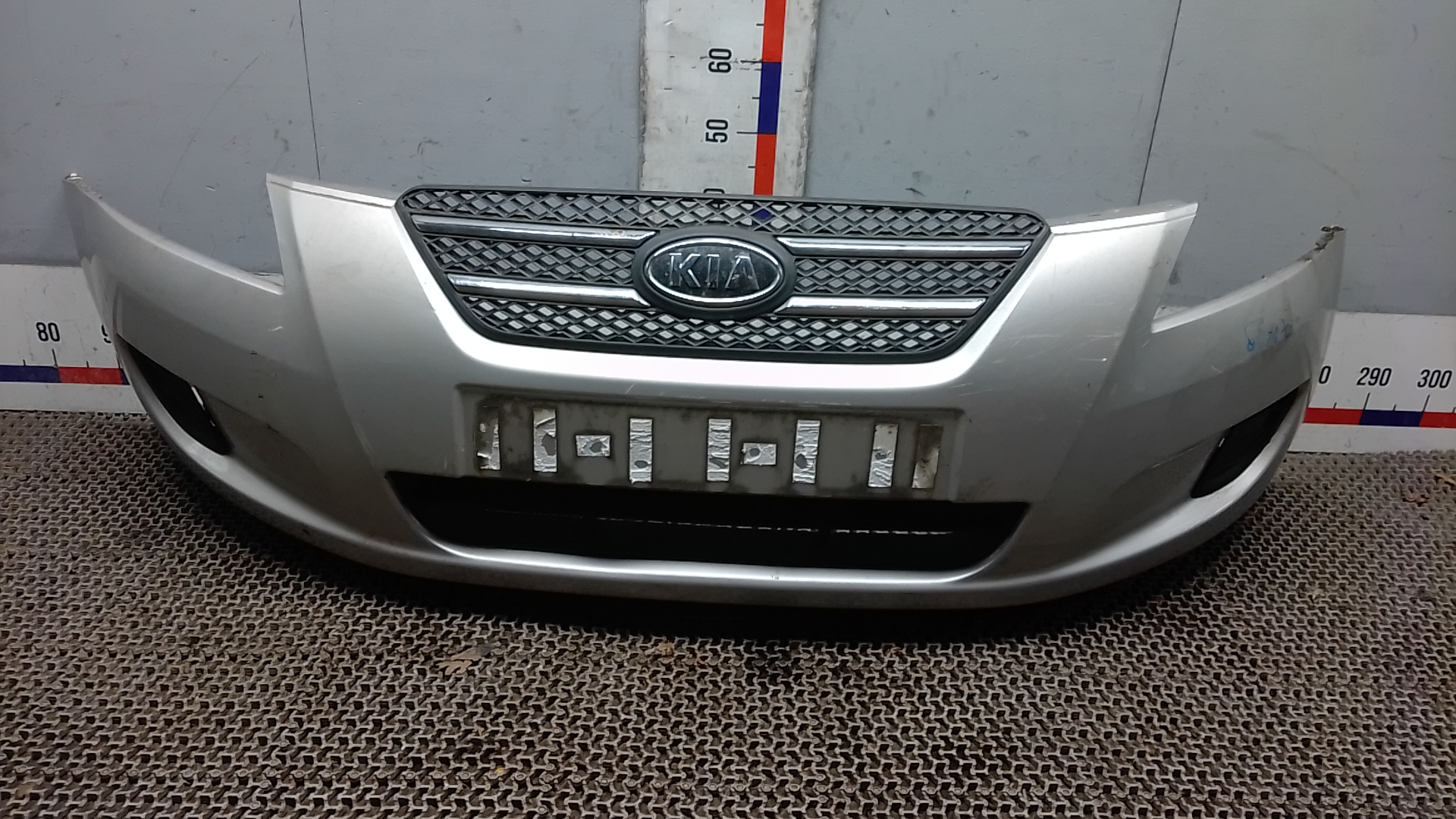 Бампер передний Kia Ceed 1