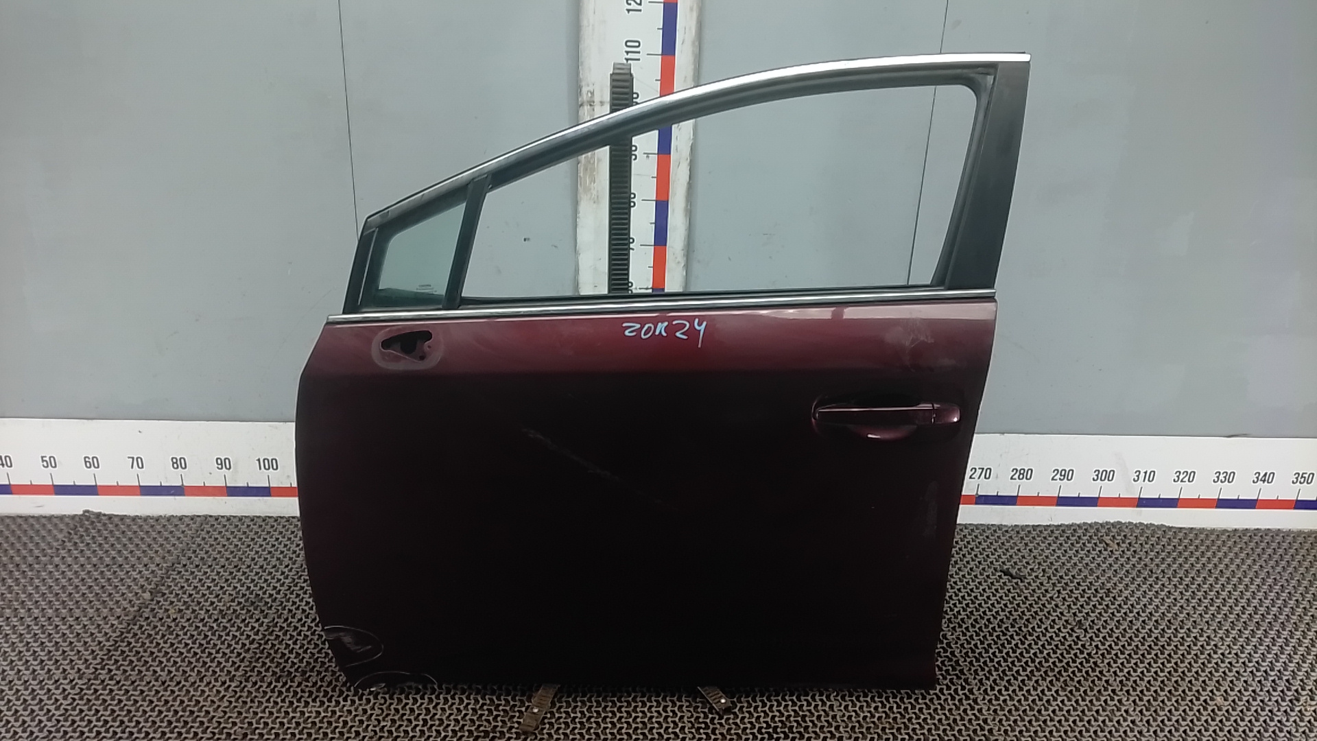 Дверь передняя левая Toyota Avensis T27