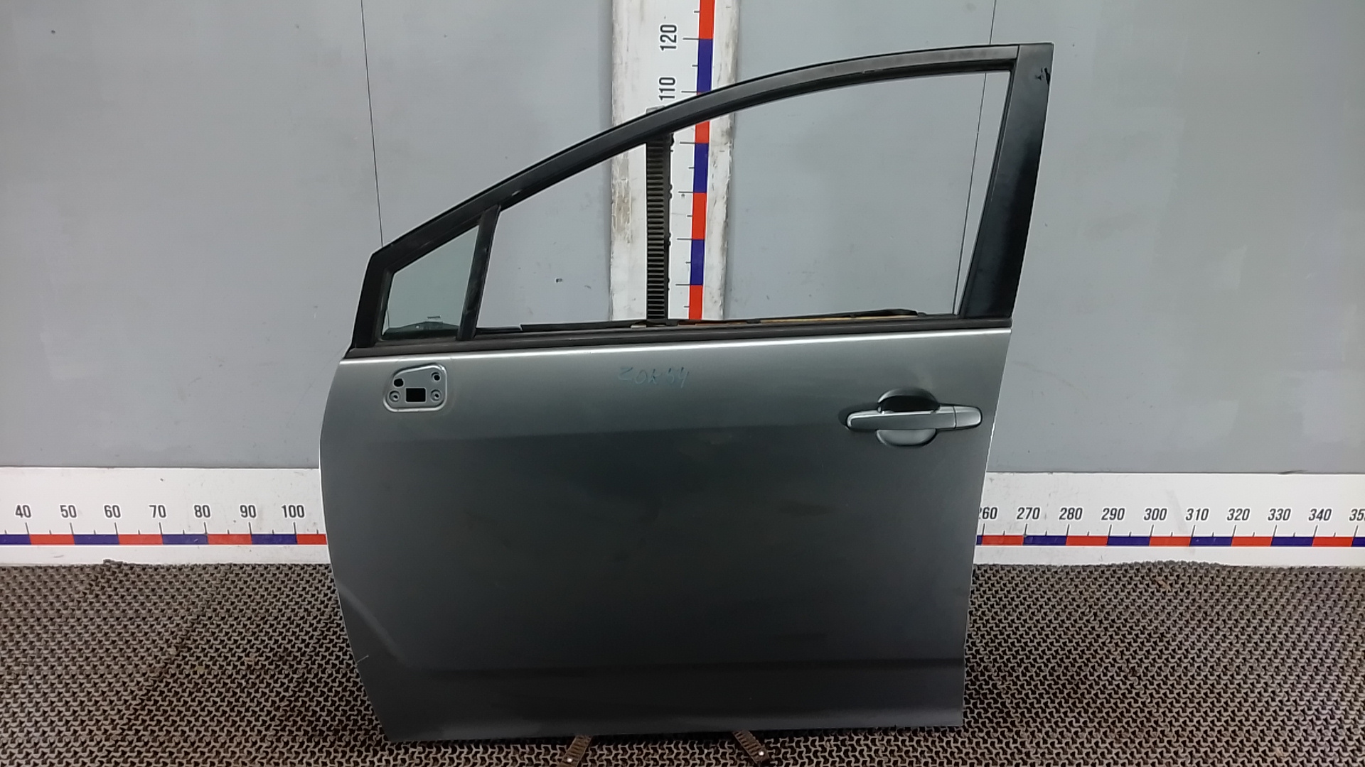 Дверь передняя левая Toyota Corolla Verso 2