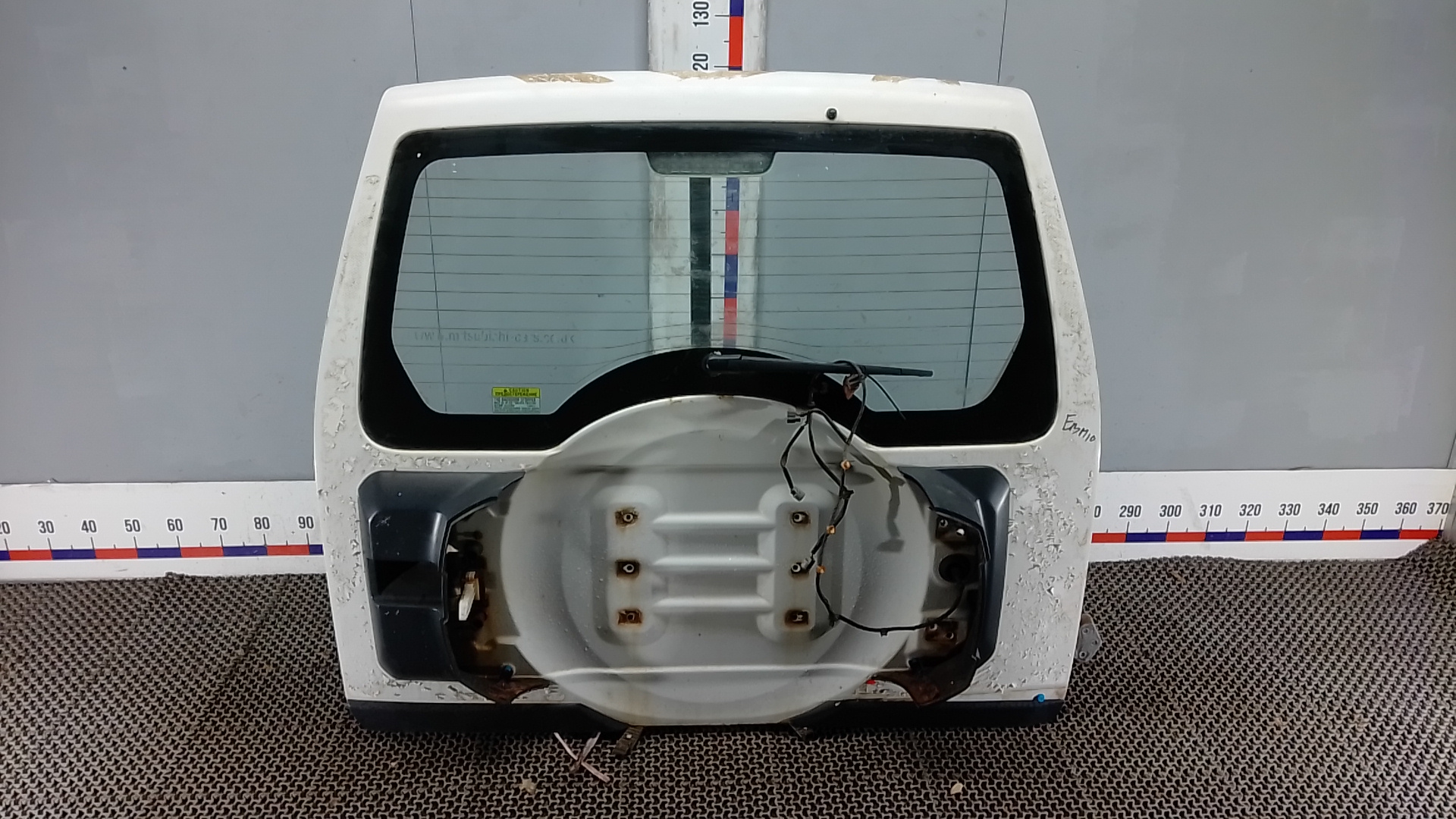 Дверь 3-5 Mitsubishi Pajero 4