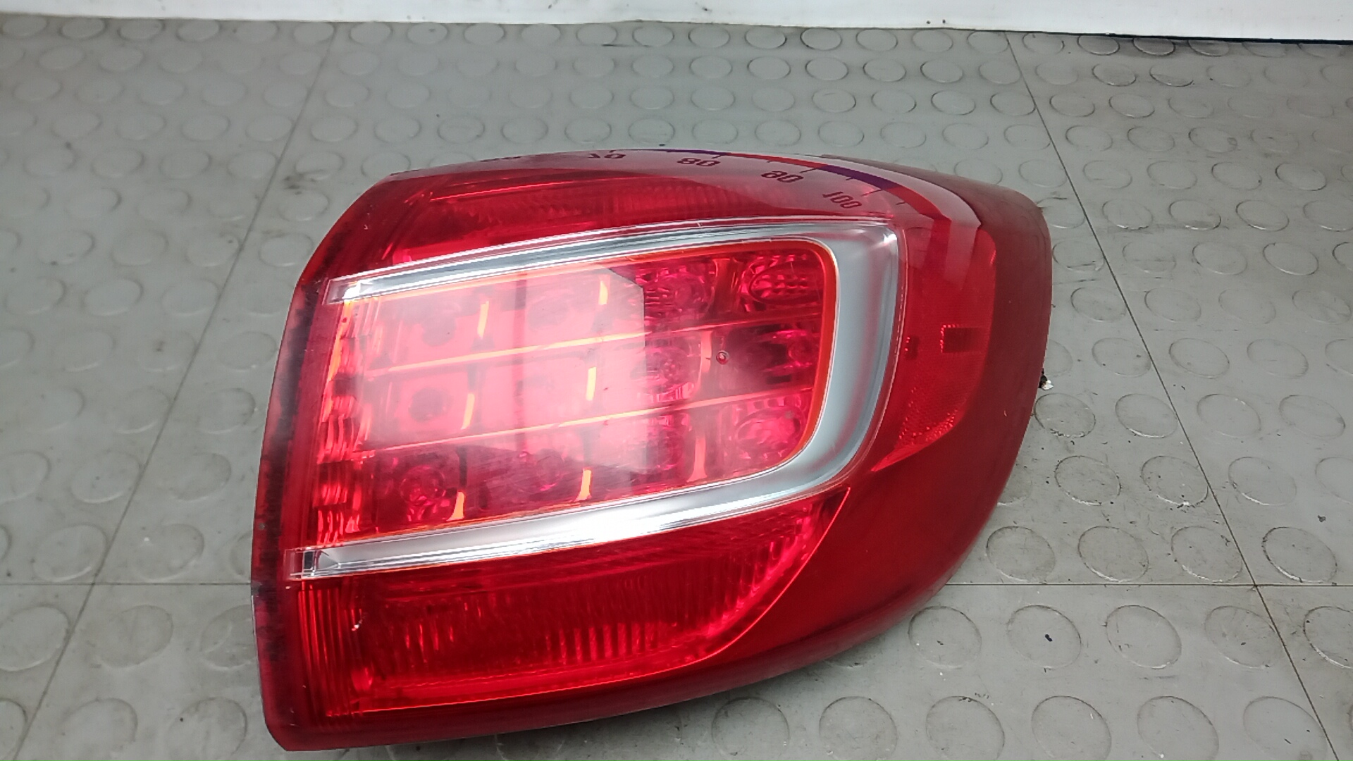 Фонарь задний правый Kia Sportage 3